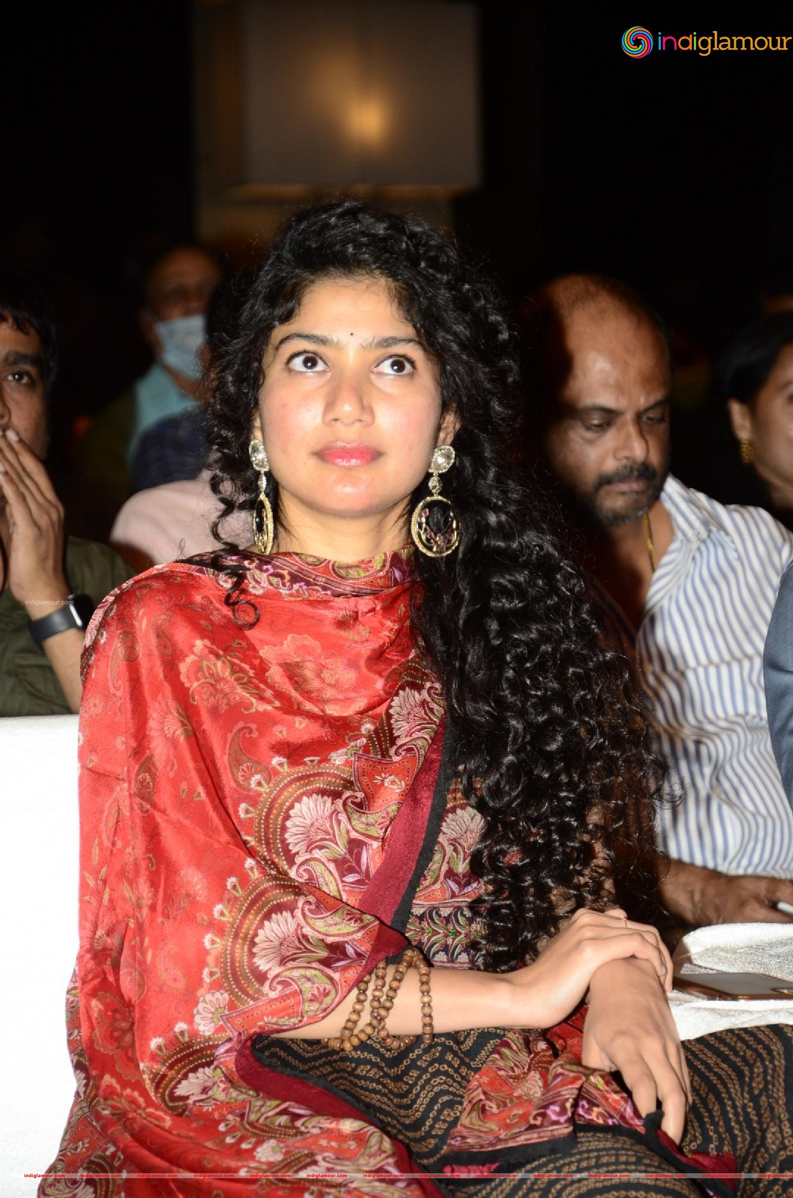 Sai Pallavi Actress hd photo