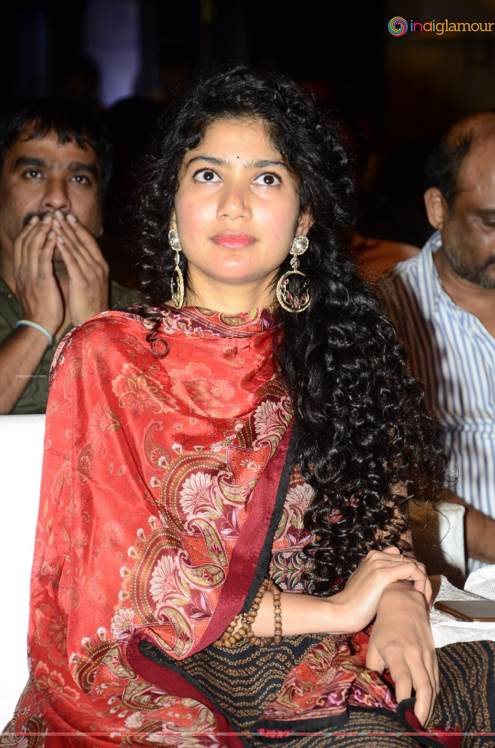 Sai Pallavi Actress hd photo