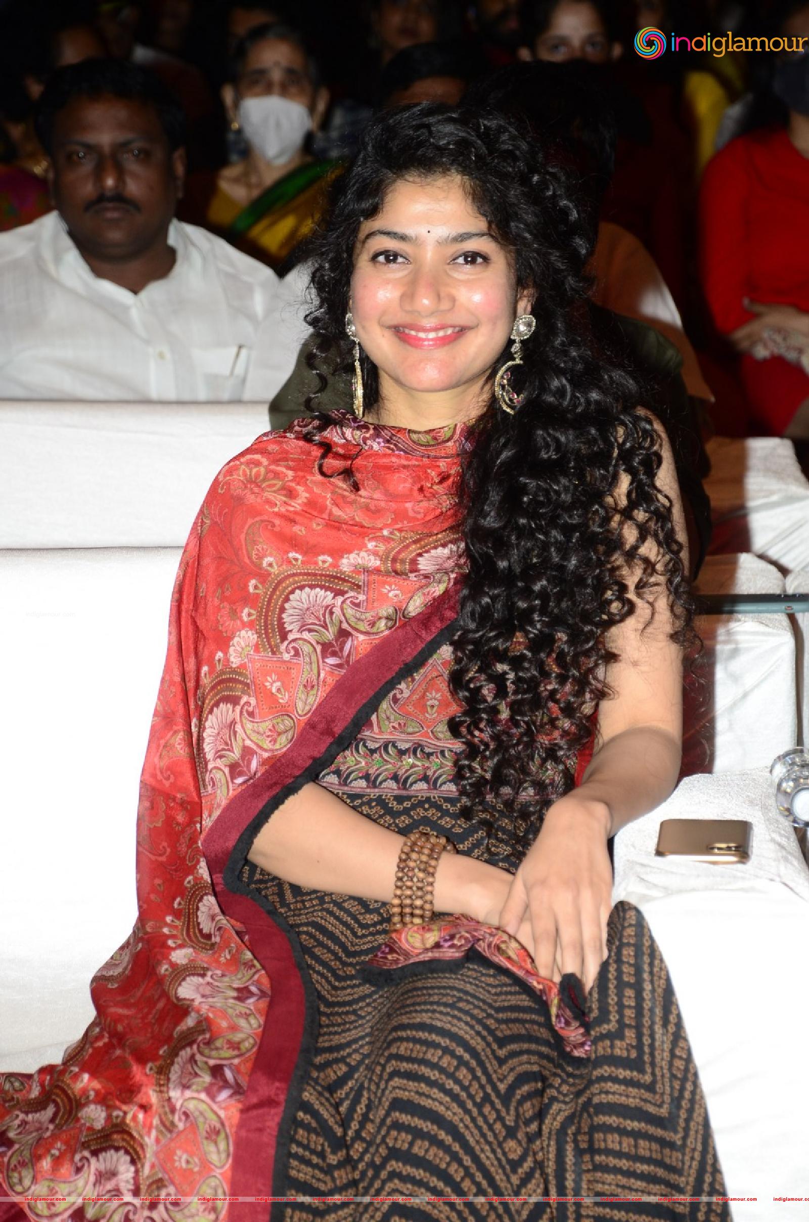 Sai Pallavi Actress hd photo