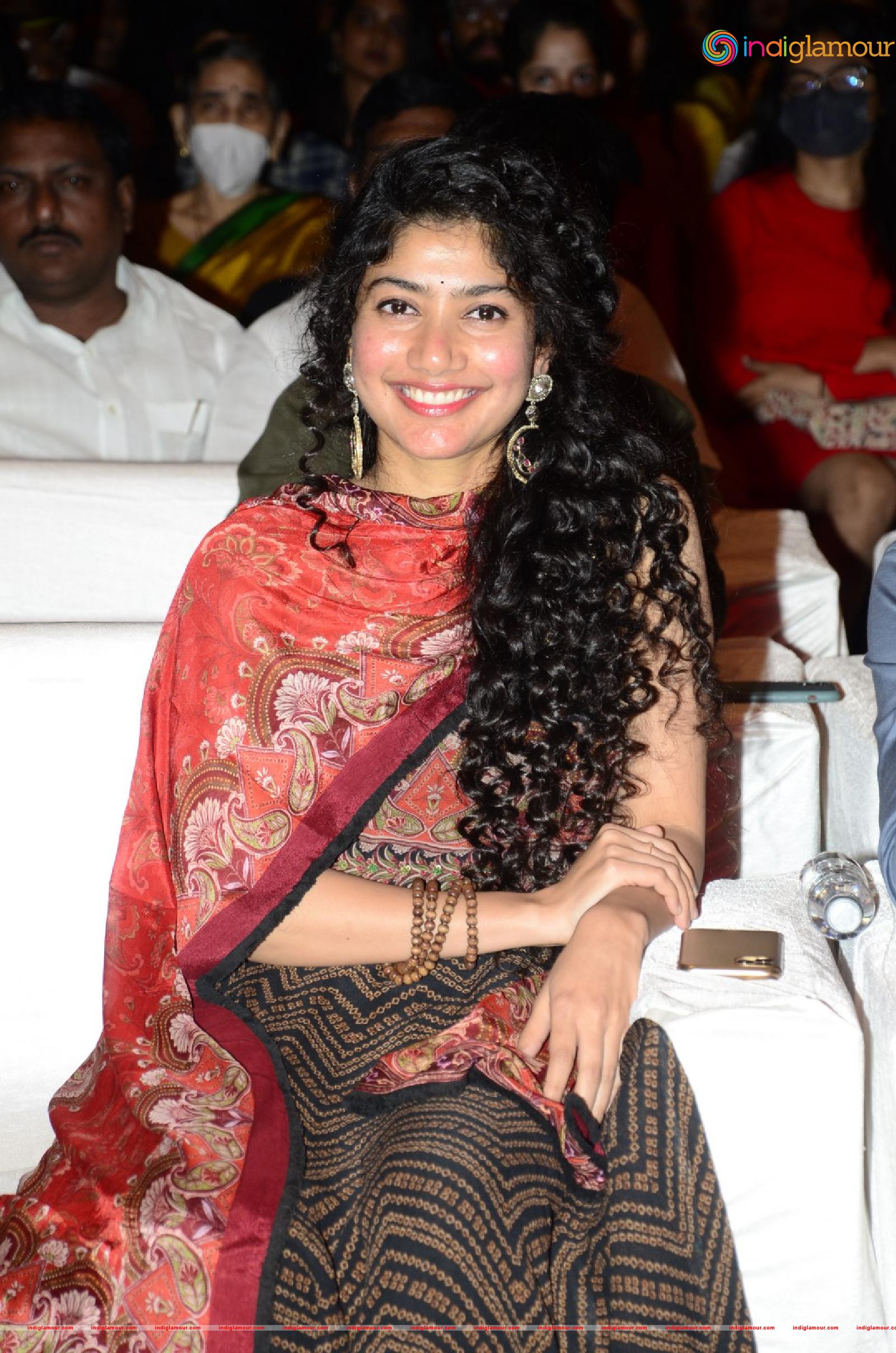 Sai Pallavi Actress hd photo