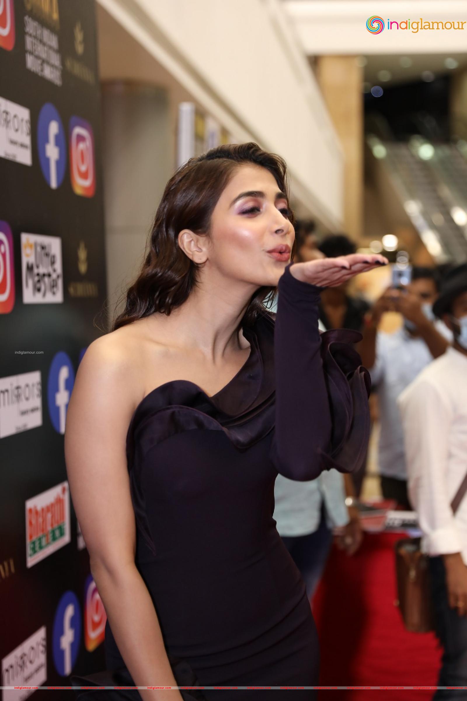 Pooja Hegde Actress hd photo