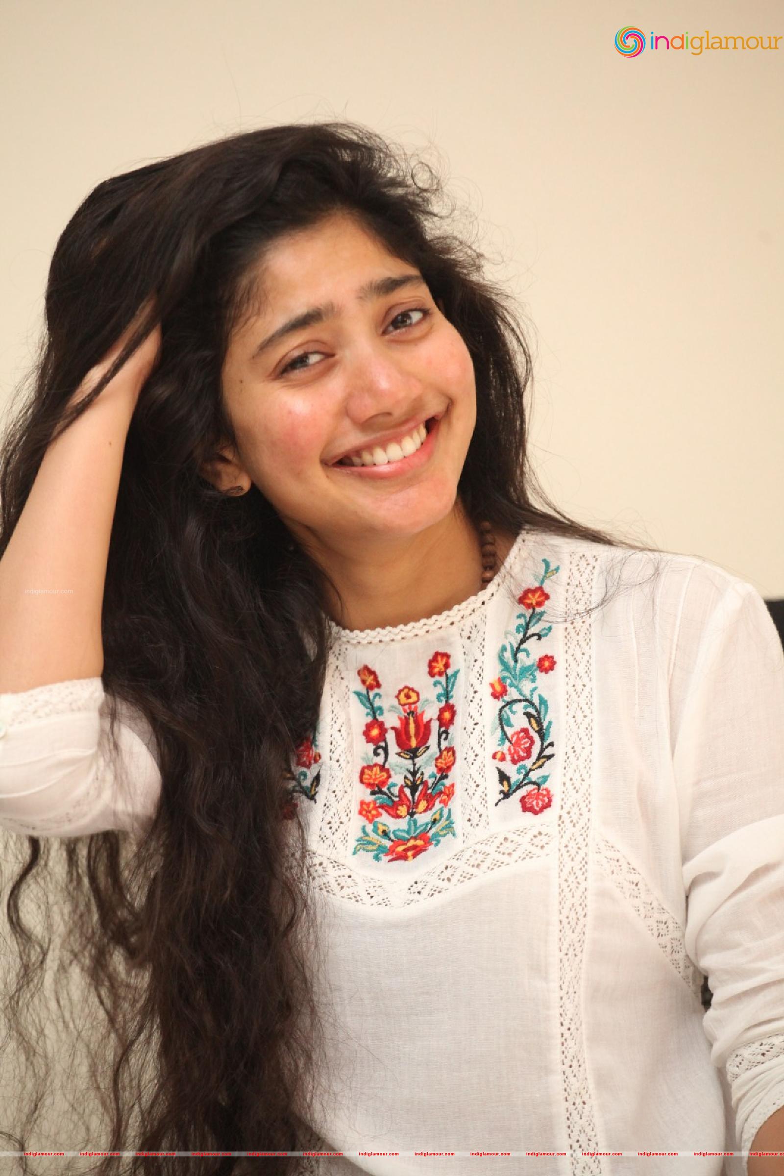 Sai Pallavi Actress hd photo