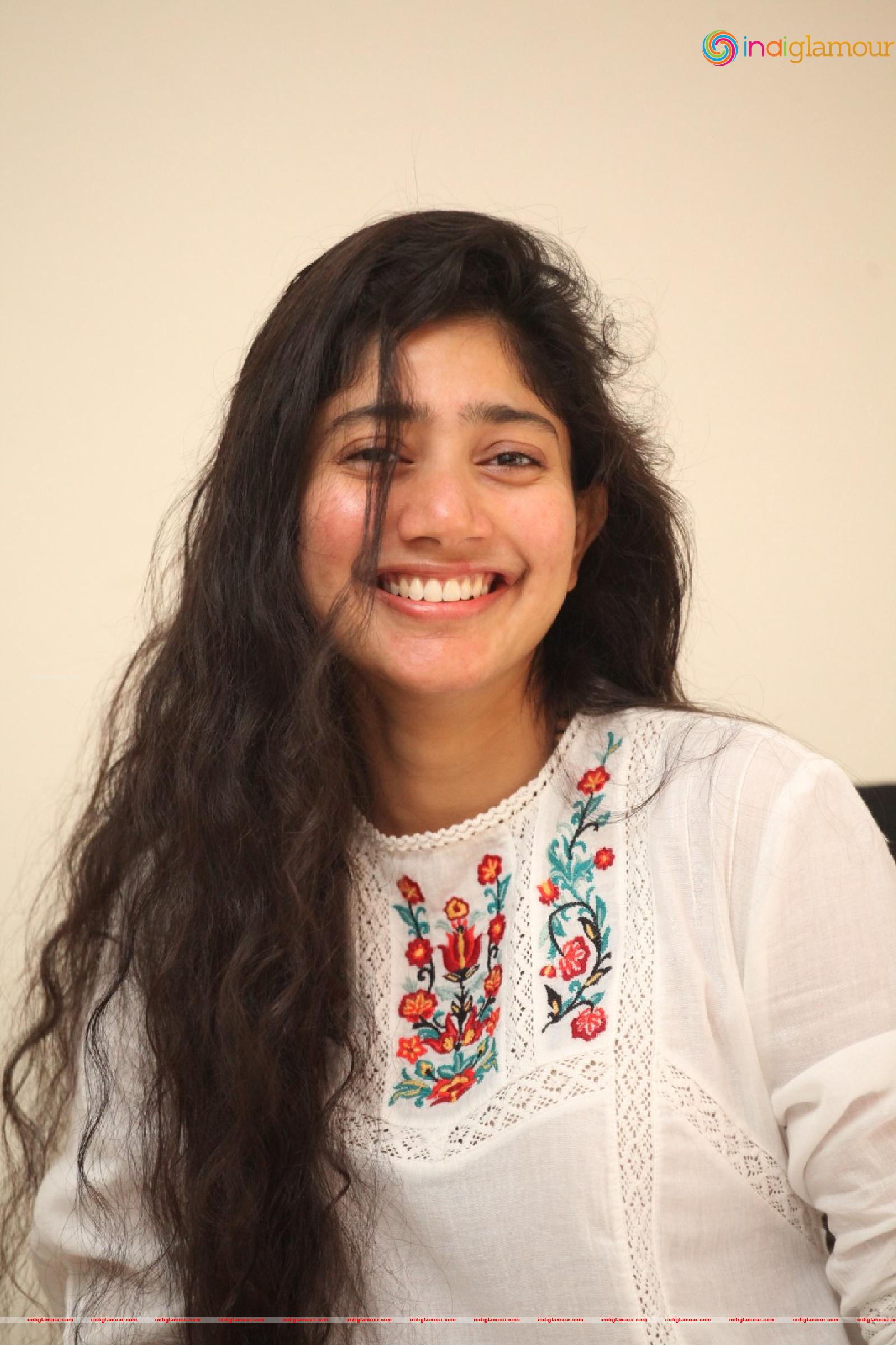 Sai Pallavi Actress hd photo