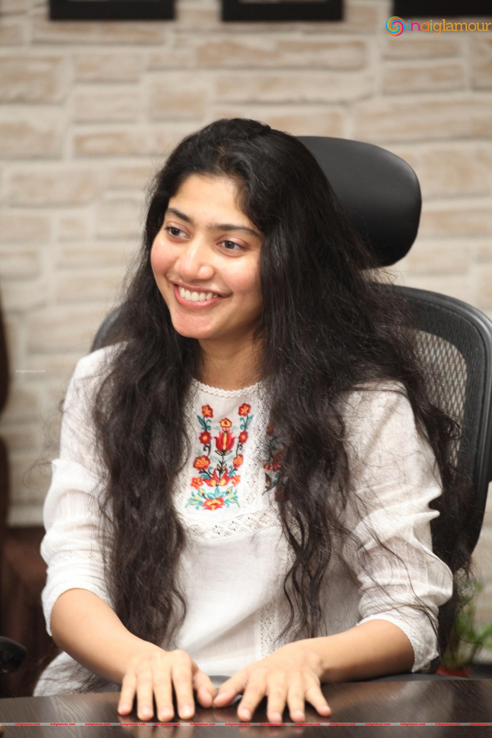 Sai Pallavi Actress hd photo