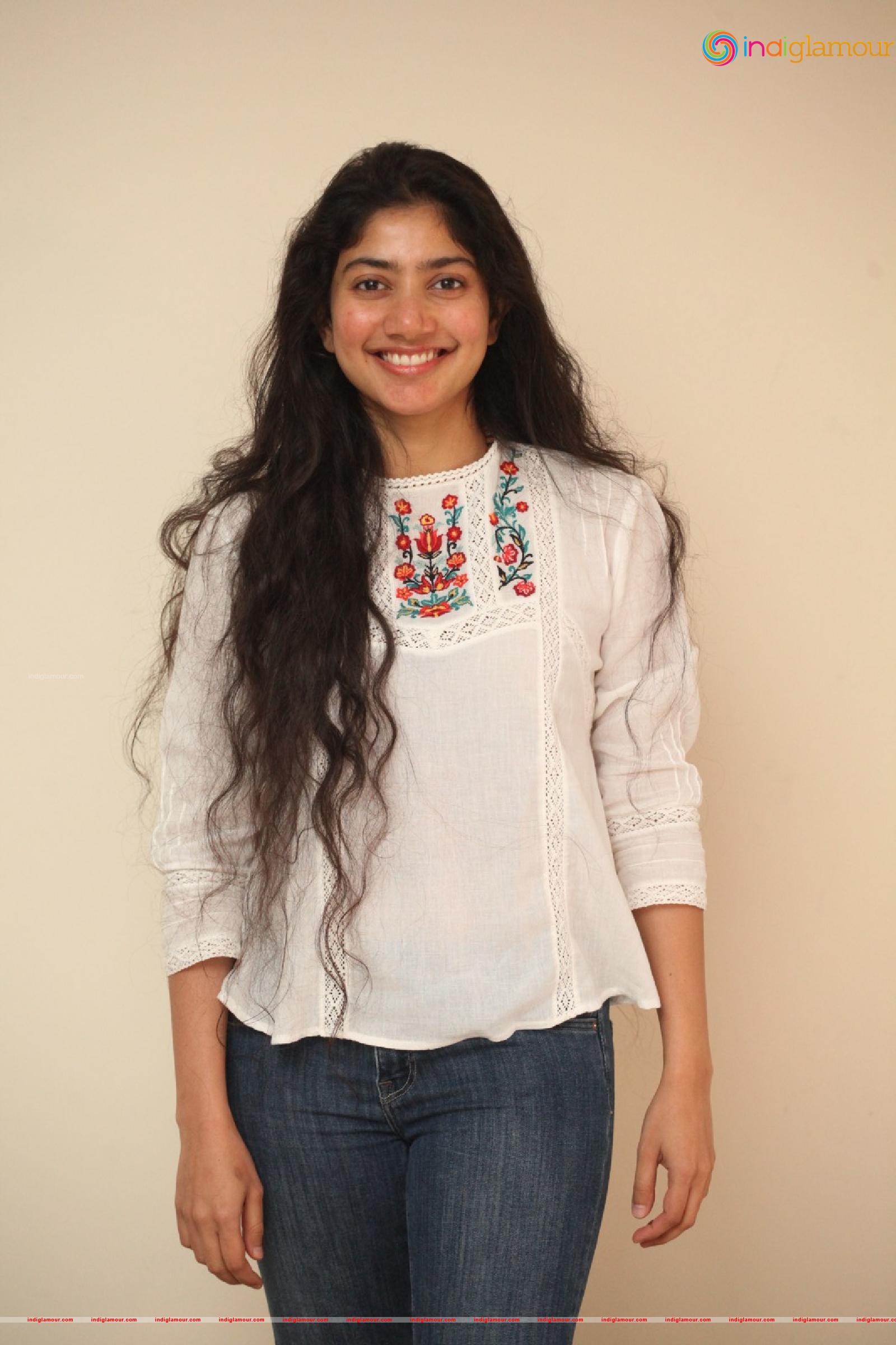 Sai Pallavi Actress hd photo