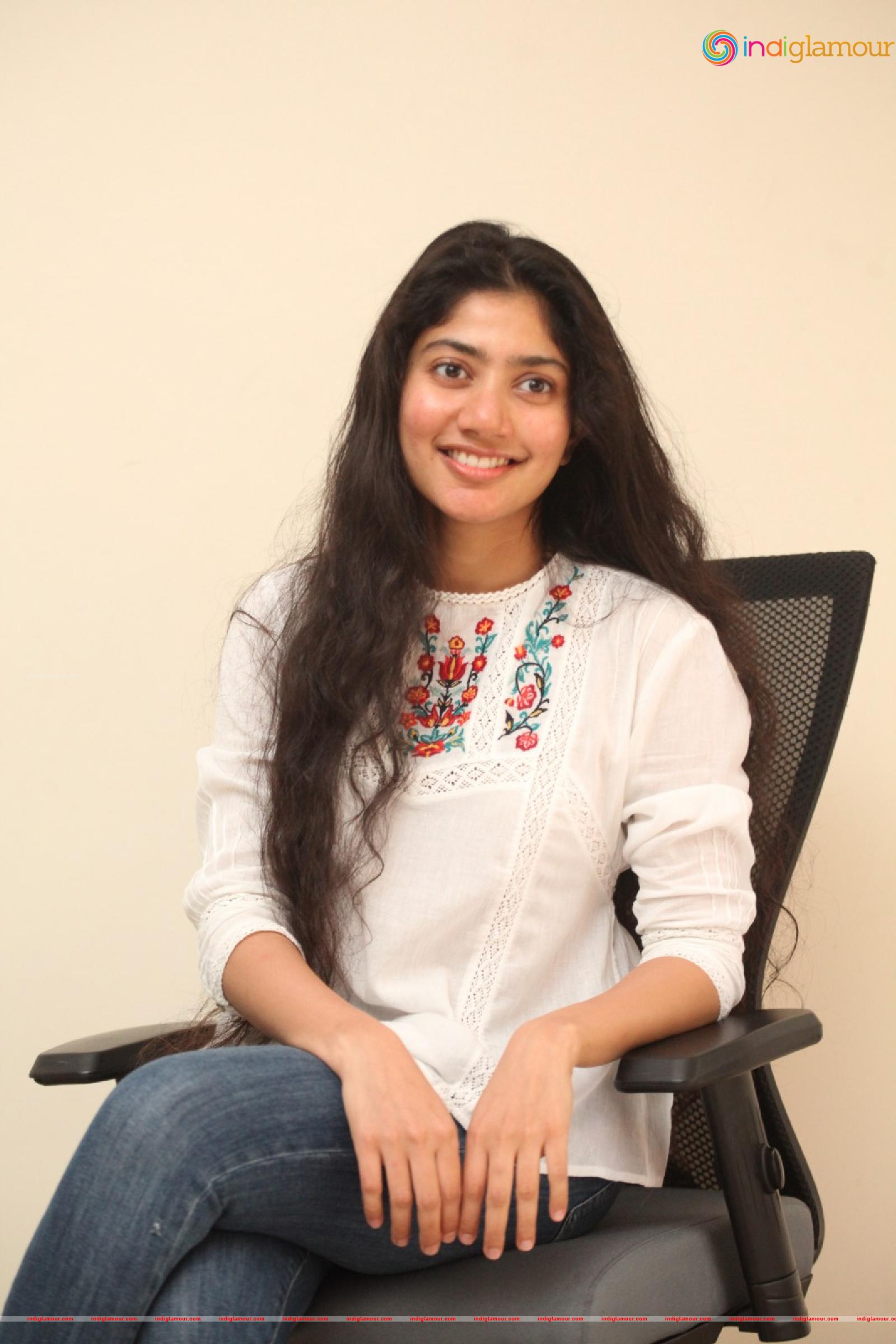 Sai Pallavi Actress hd photo