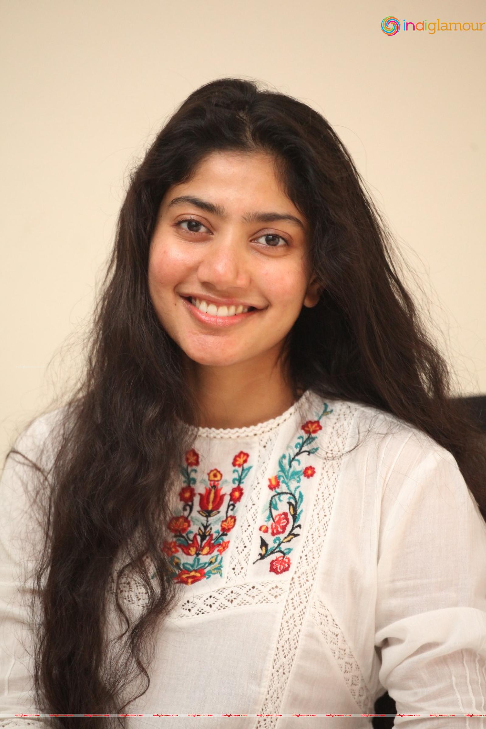 Sai Pallavi Actress hd photo