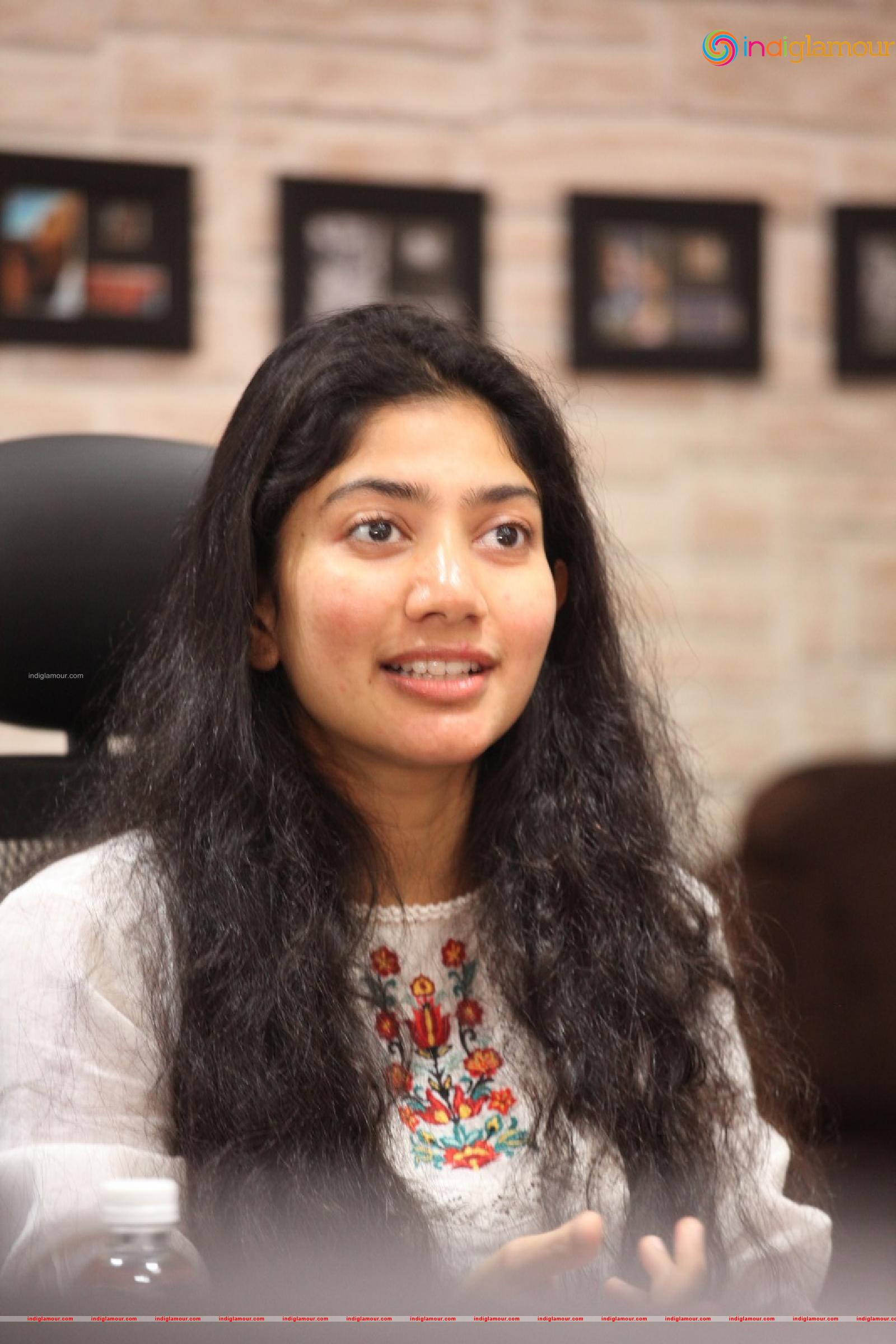 Sai Pallavi Actress hd photo