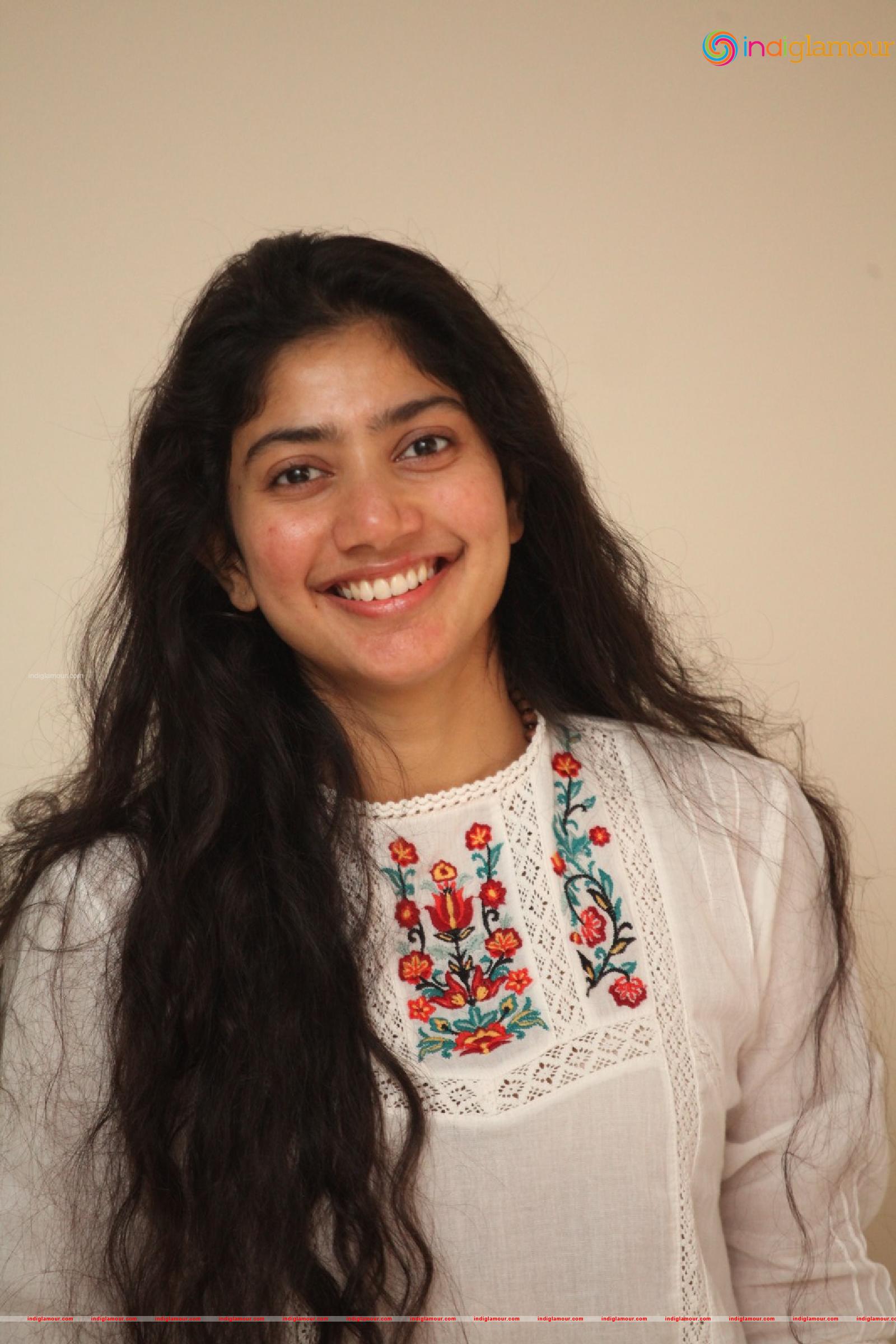 Sai Pallavi Actress hd photo