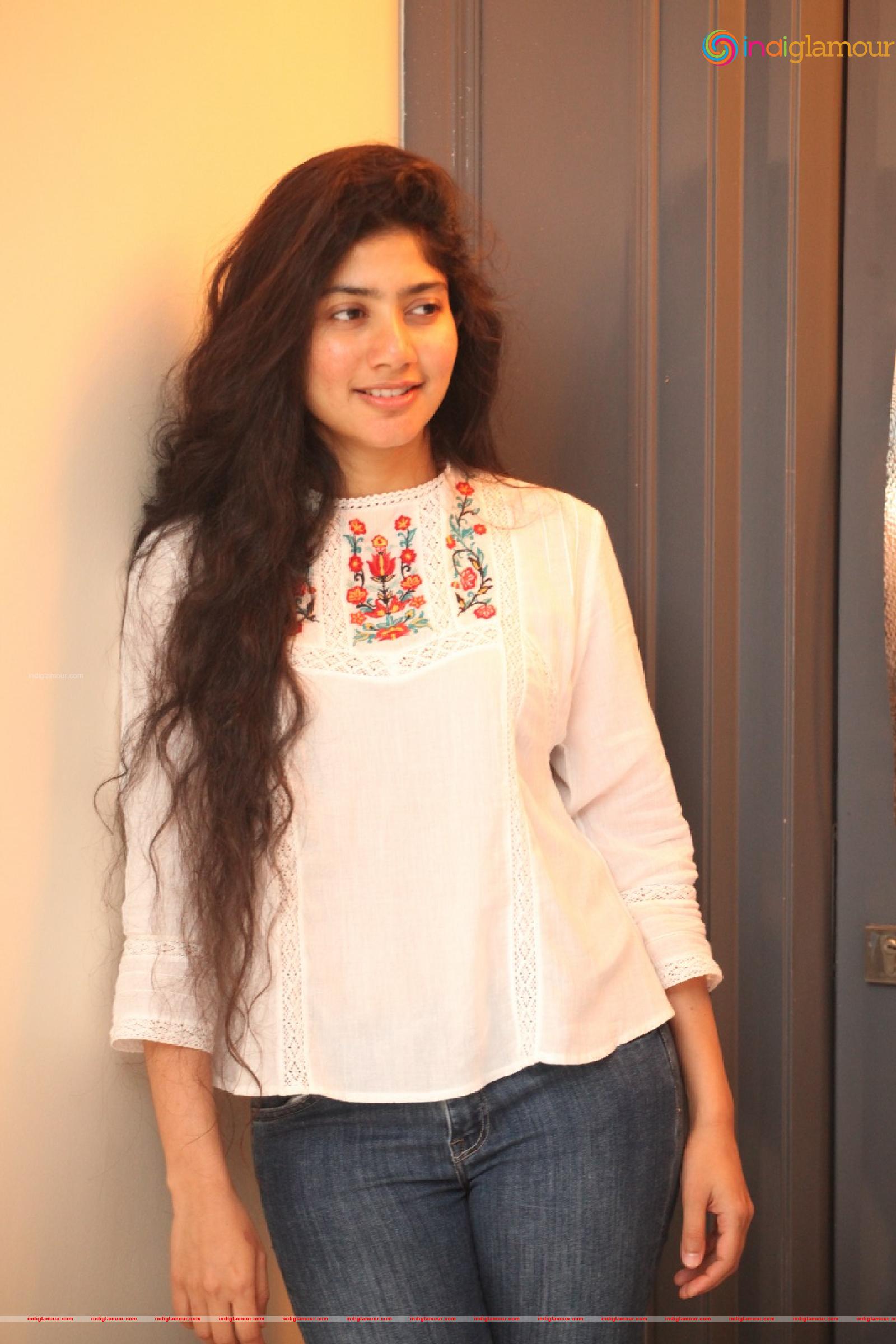 Sai Pallavi Actress hd photo