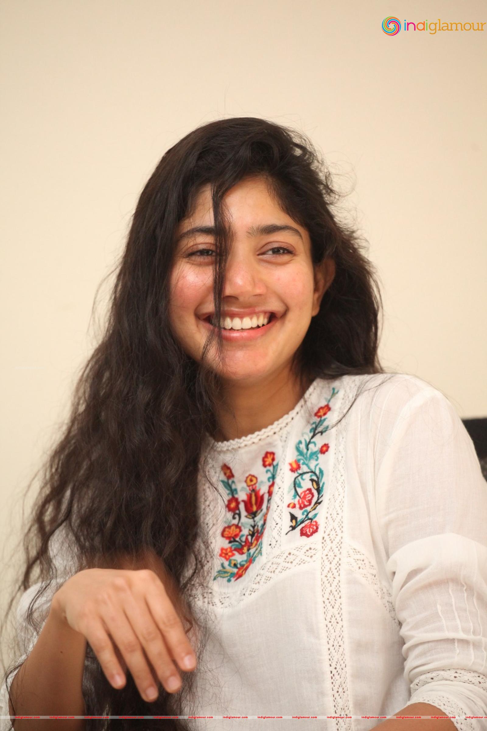 Sai Pallavi Actress hd photo