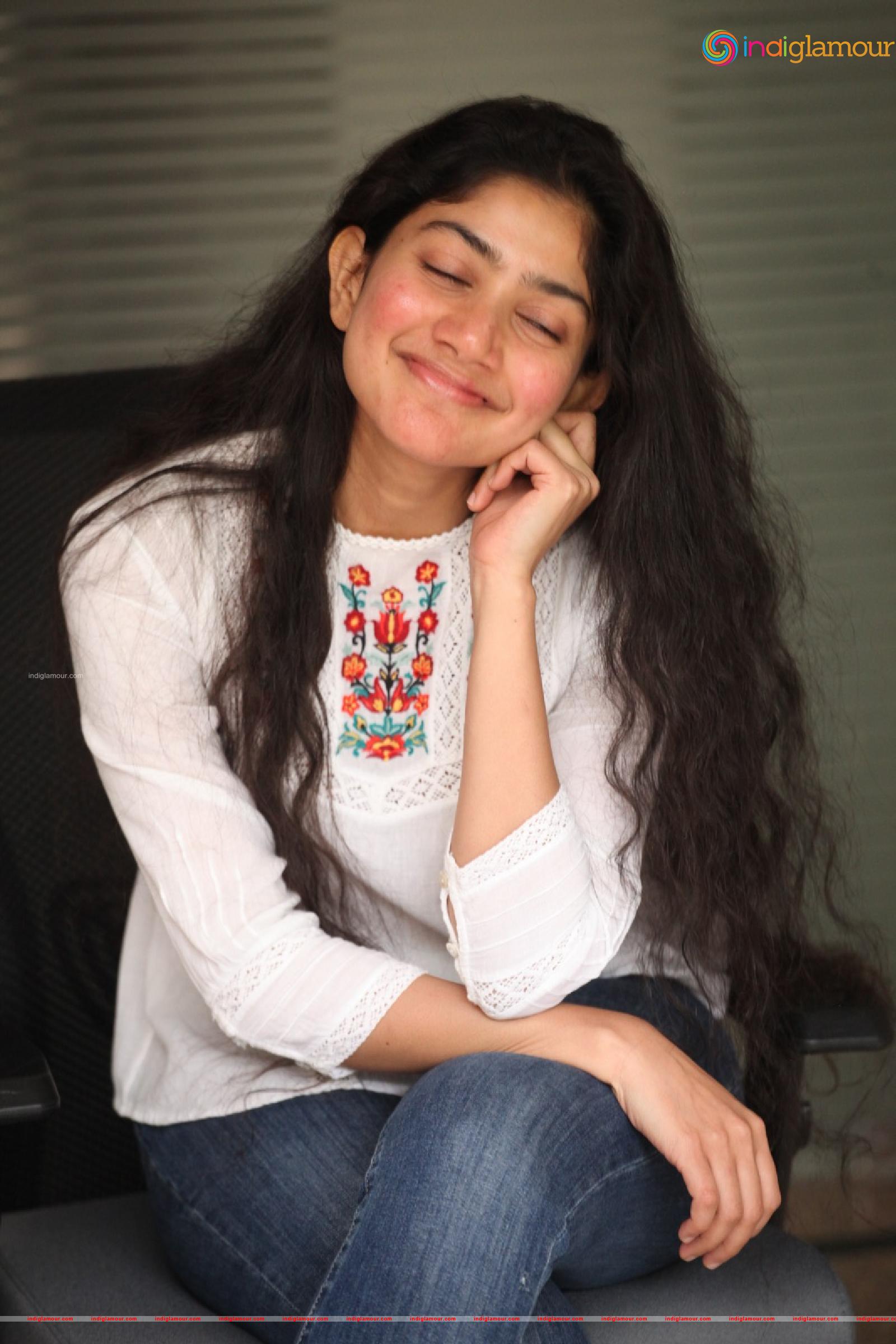 Sai Pallavi Actress hd photo