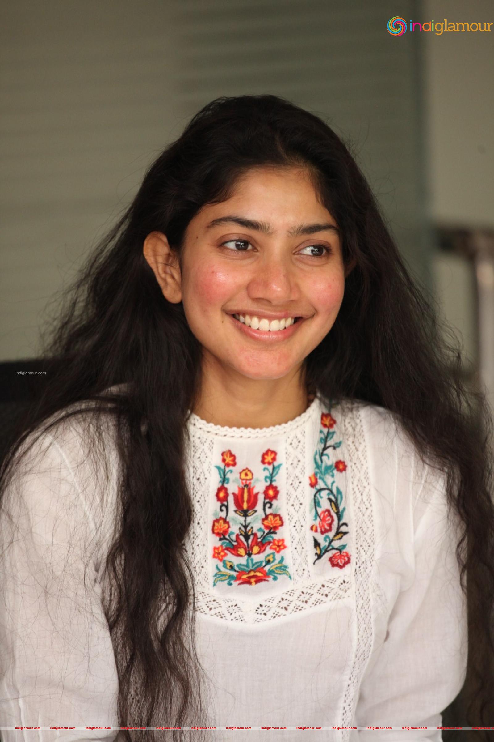 Sai Pallavi Actress hd photo