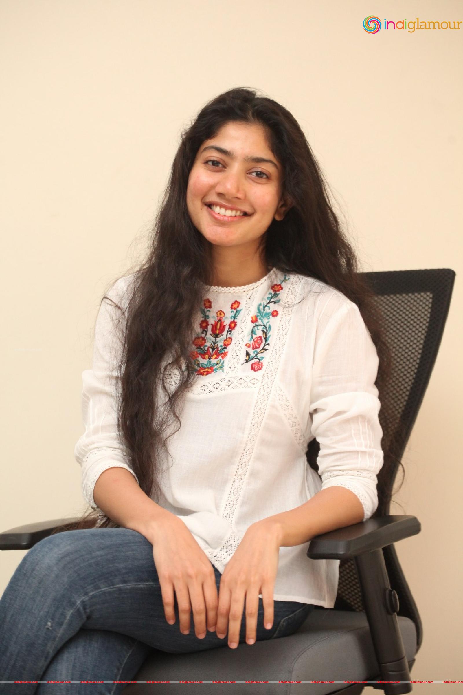 Sai Pallavi Actress hd photo
