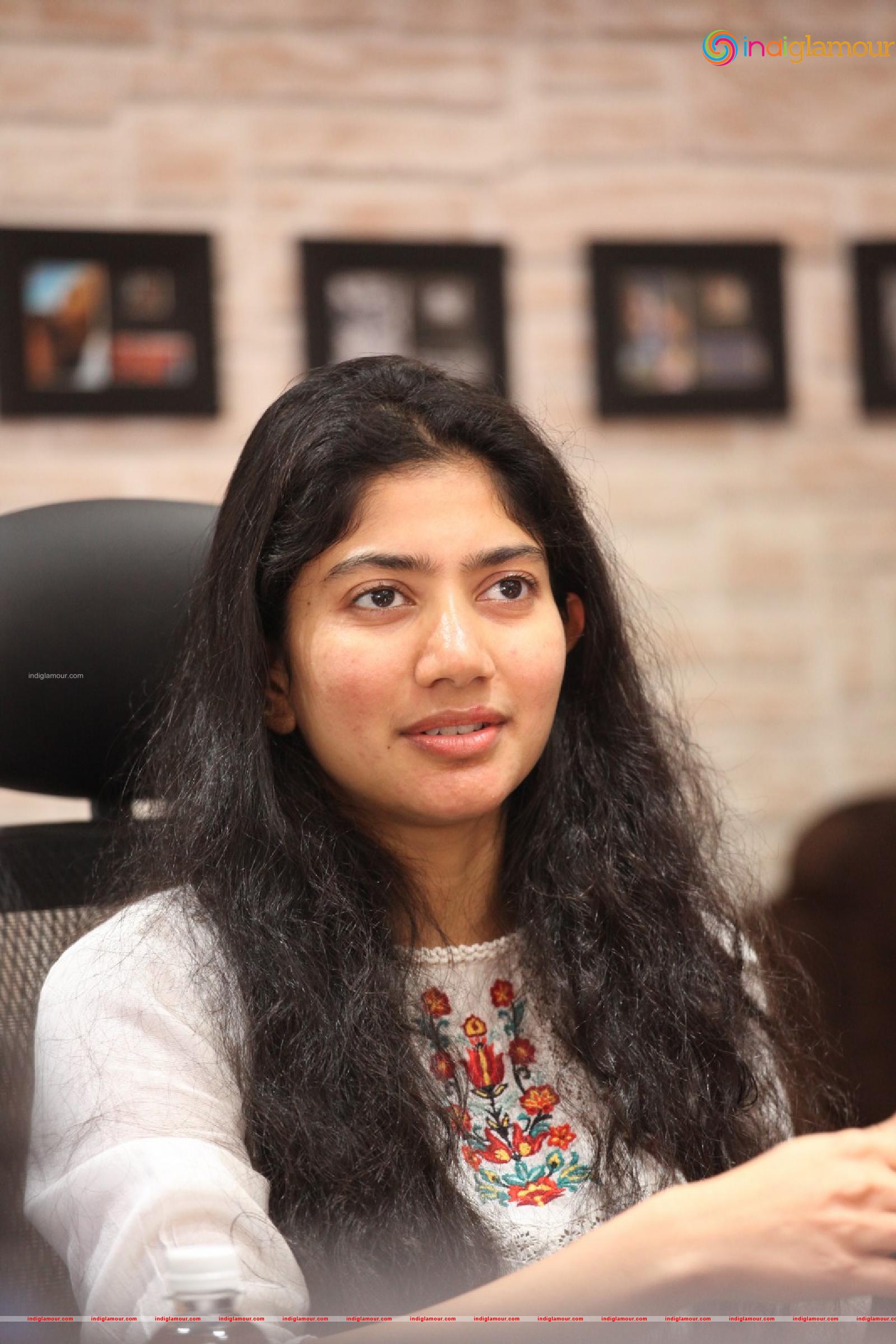 Sai Pallavi Actress hd photo