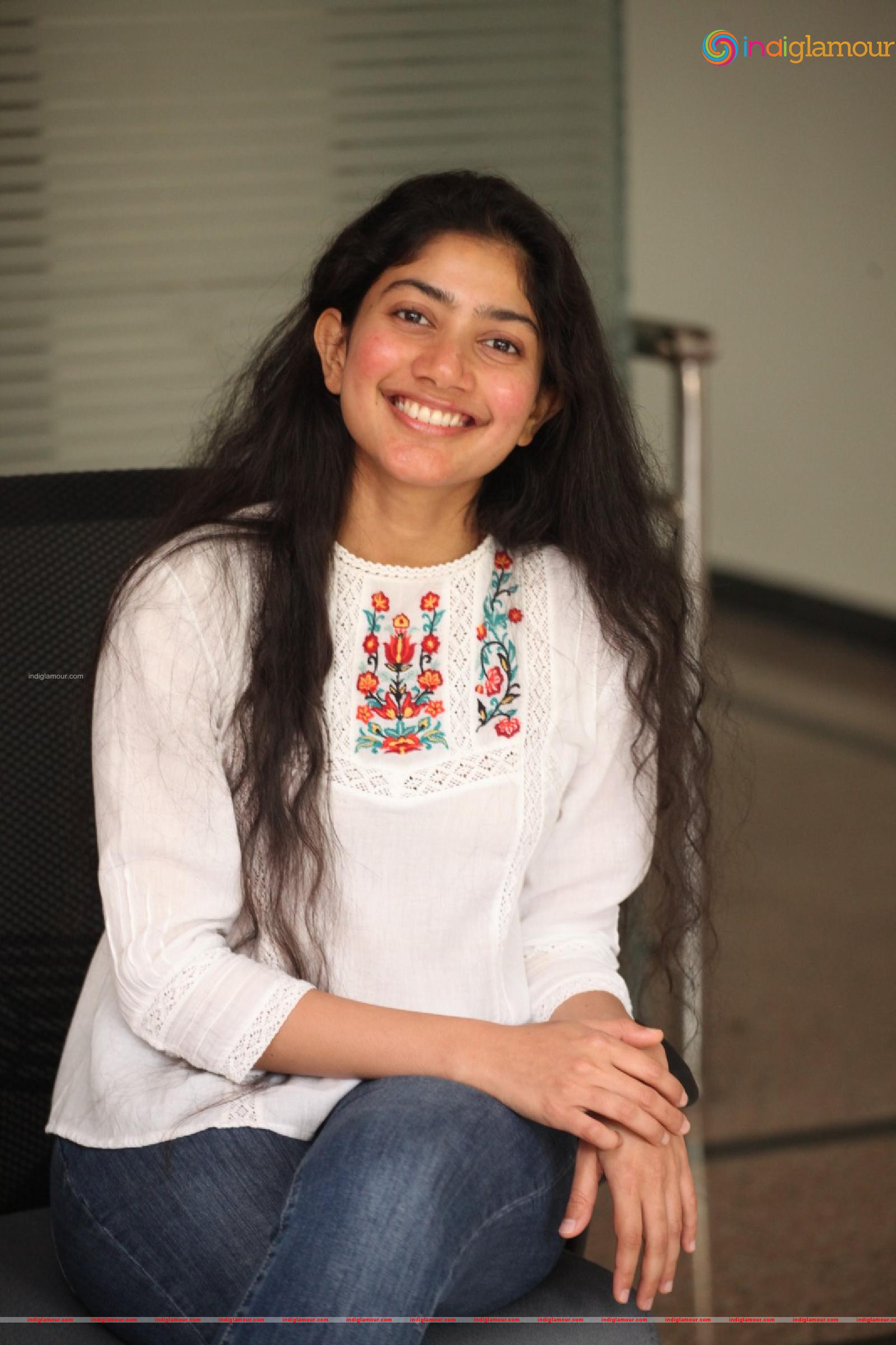 Sai Pallavi Actress hd photo