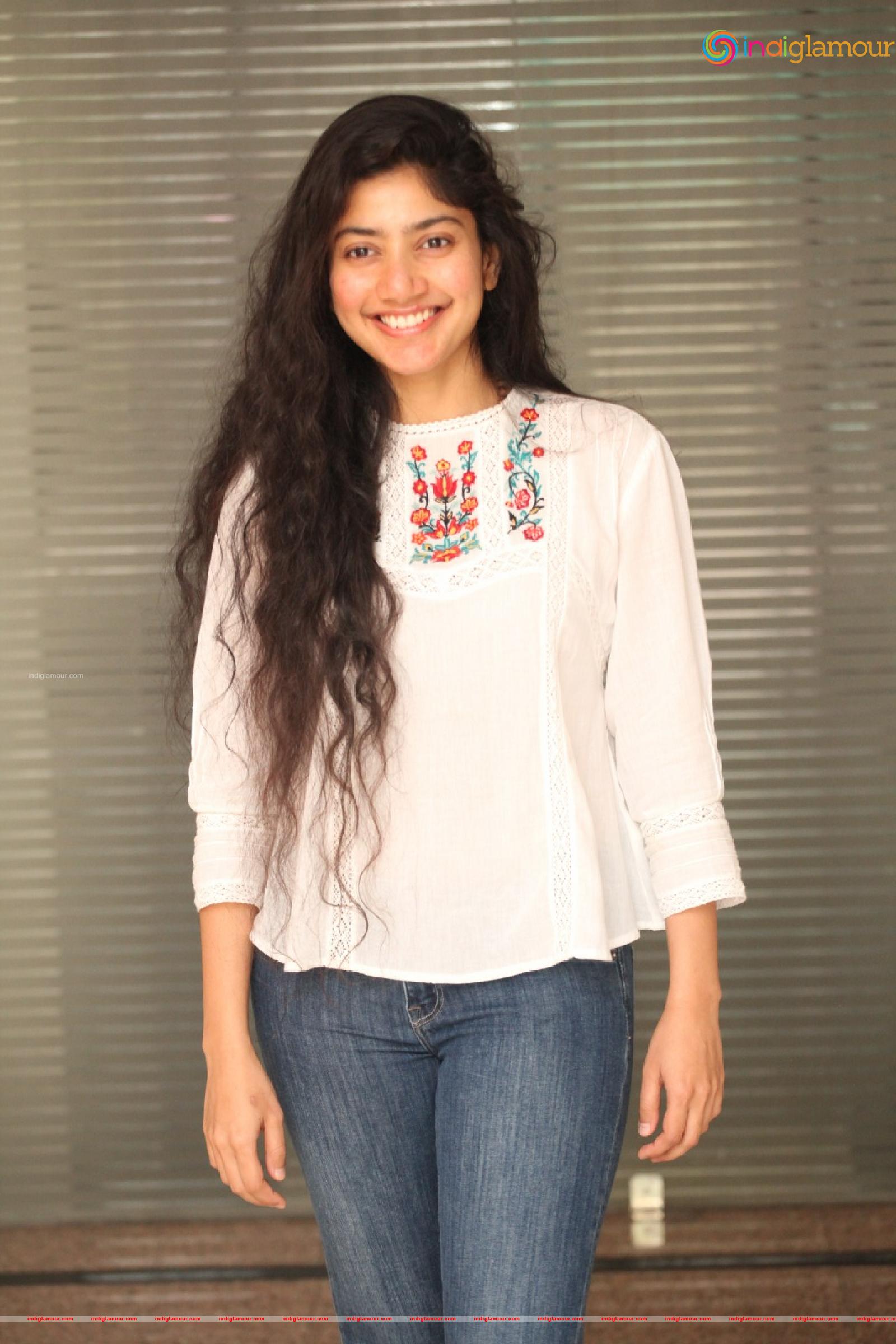 Sai Pallavi Actress hd photo