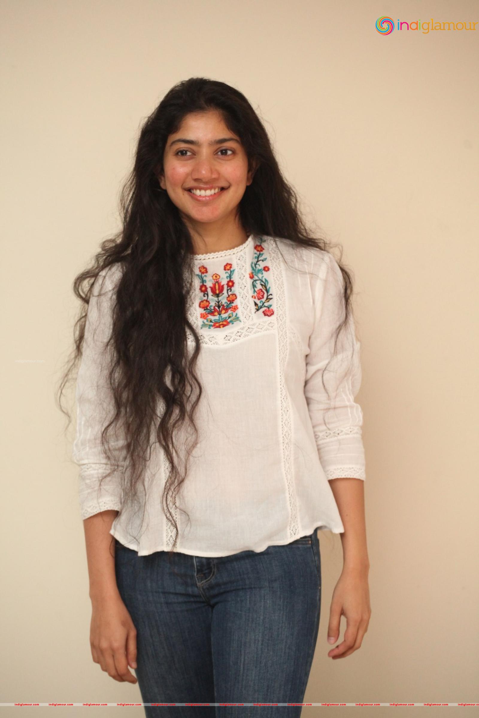 Sai Pallavi Actress hd photo