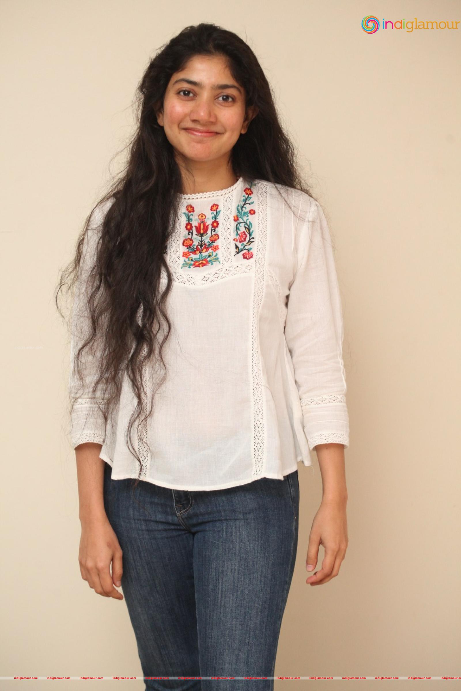 Sai Pallavi Actress hd photo