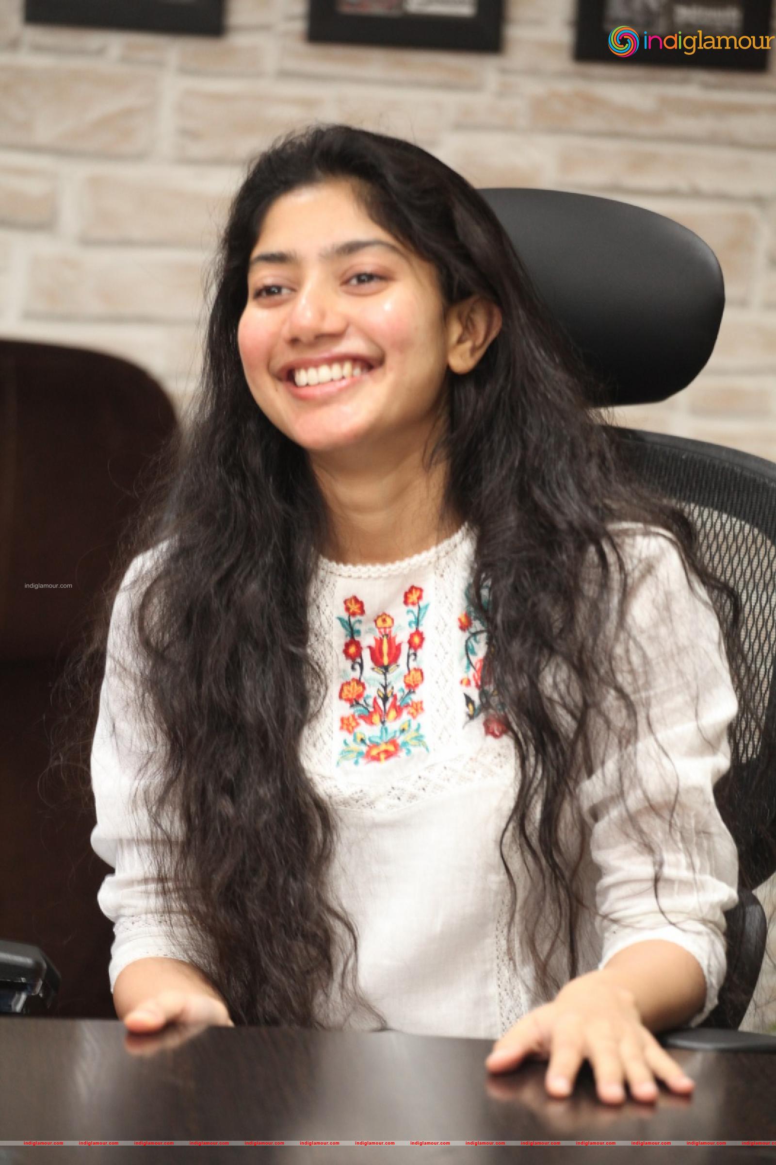 Sai Pallavi Actress hd photo