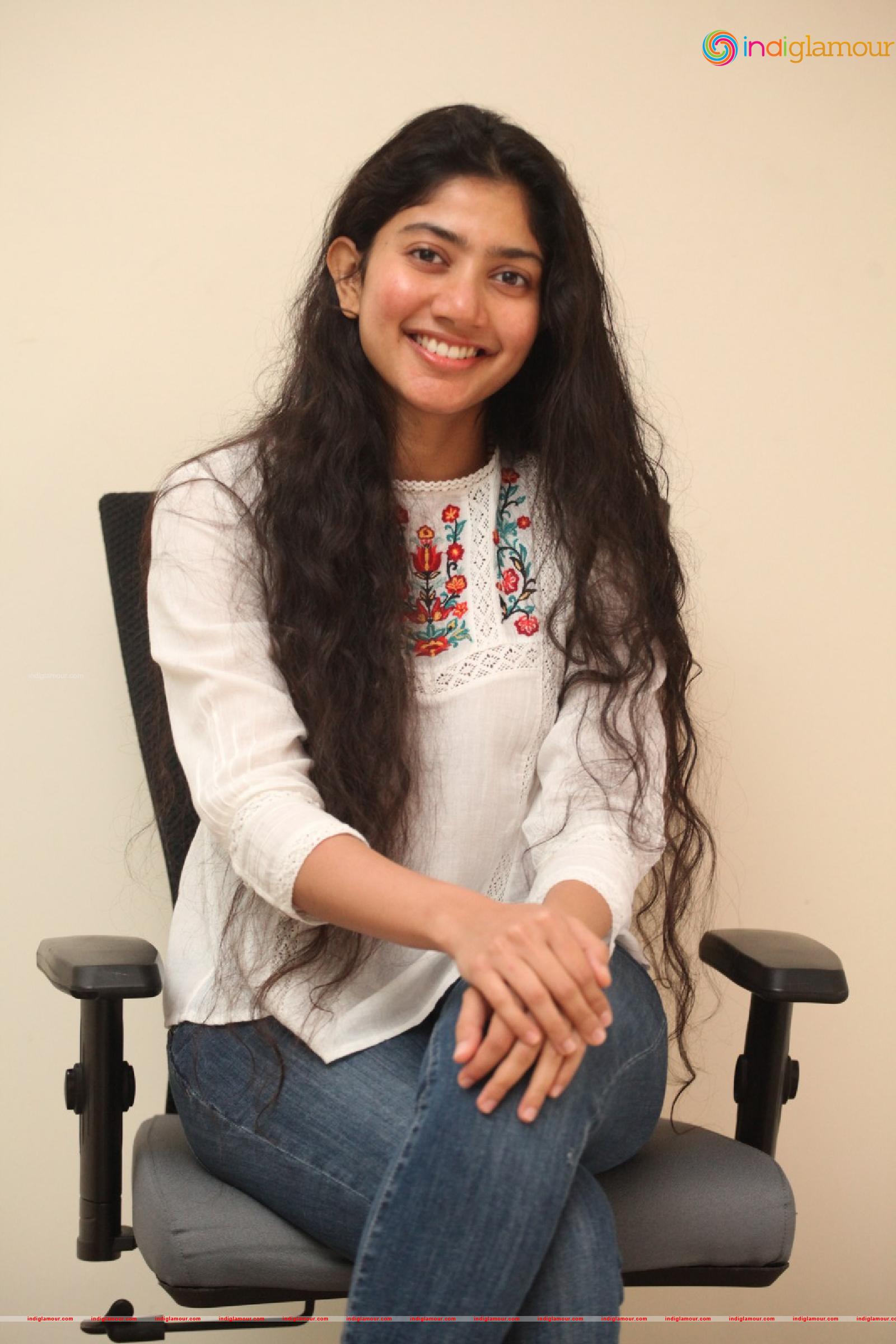 Sai Pallavi Actress hd photo