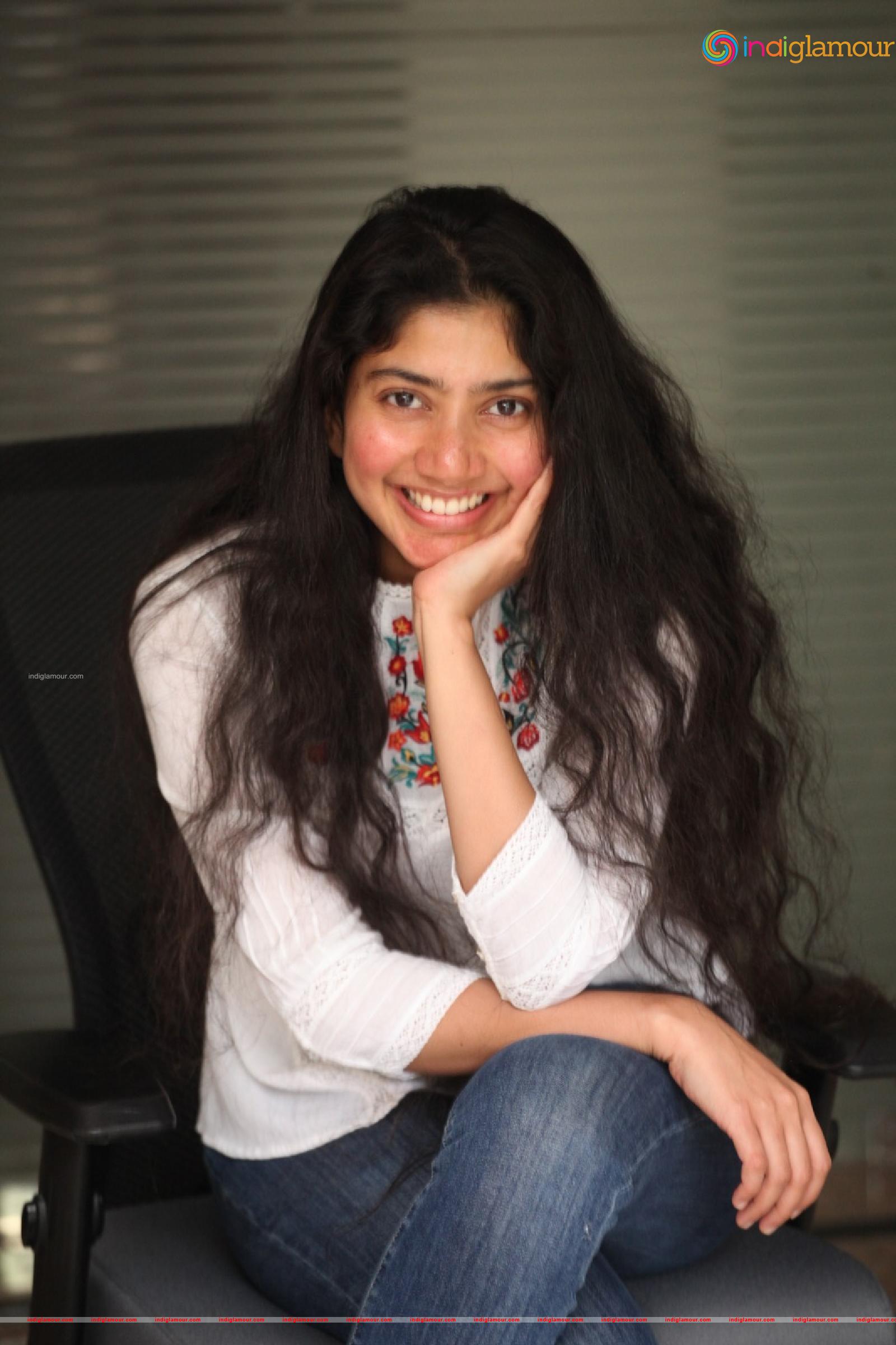 Sai Pallavi Actress hd photo