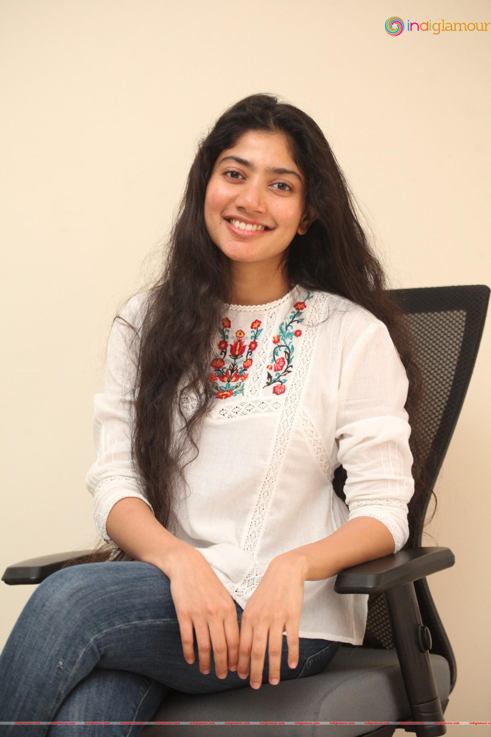 Sai Pallavi Actress hd photo