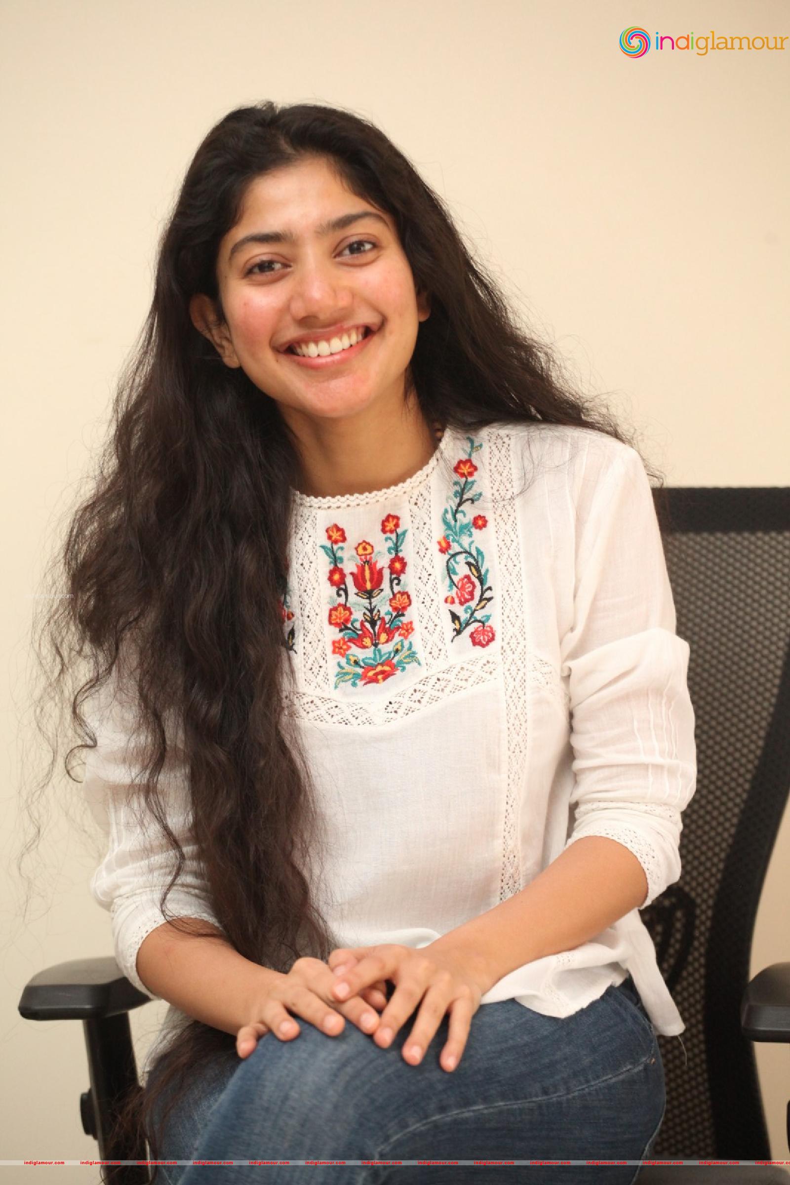 Sai Pallavi Actress hd photo