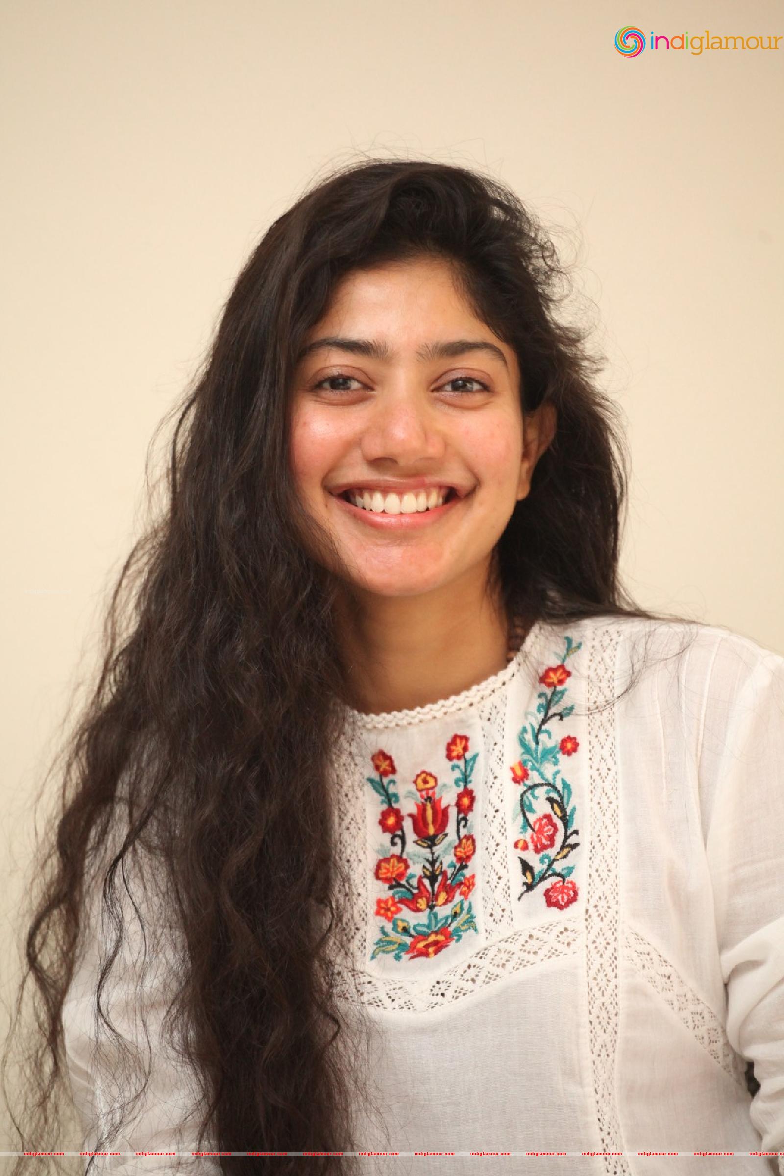 Sai Pallavi Actress hd photo