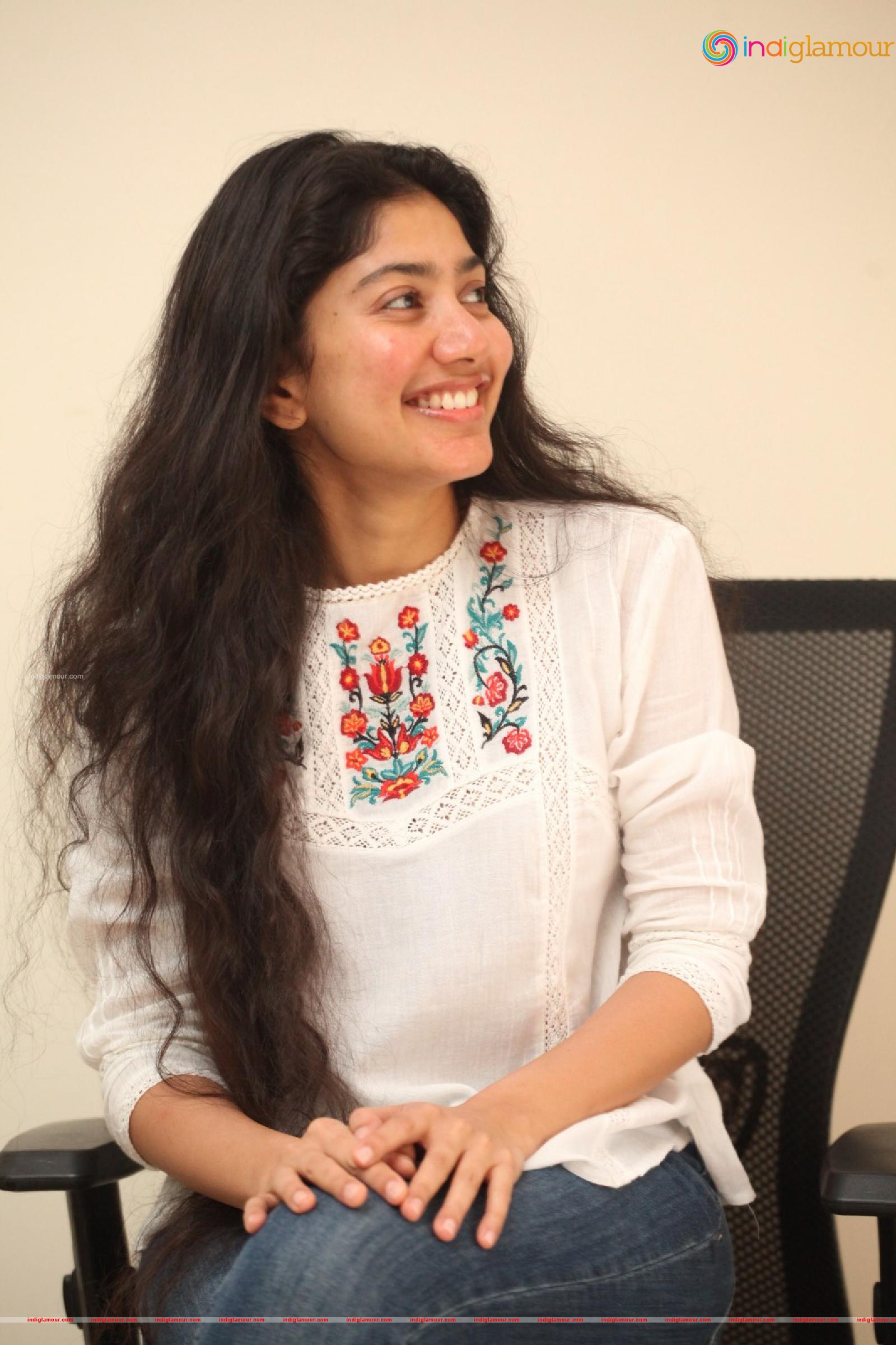 Sai Pallavi Actress hd photo