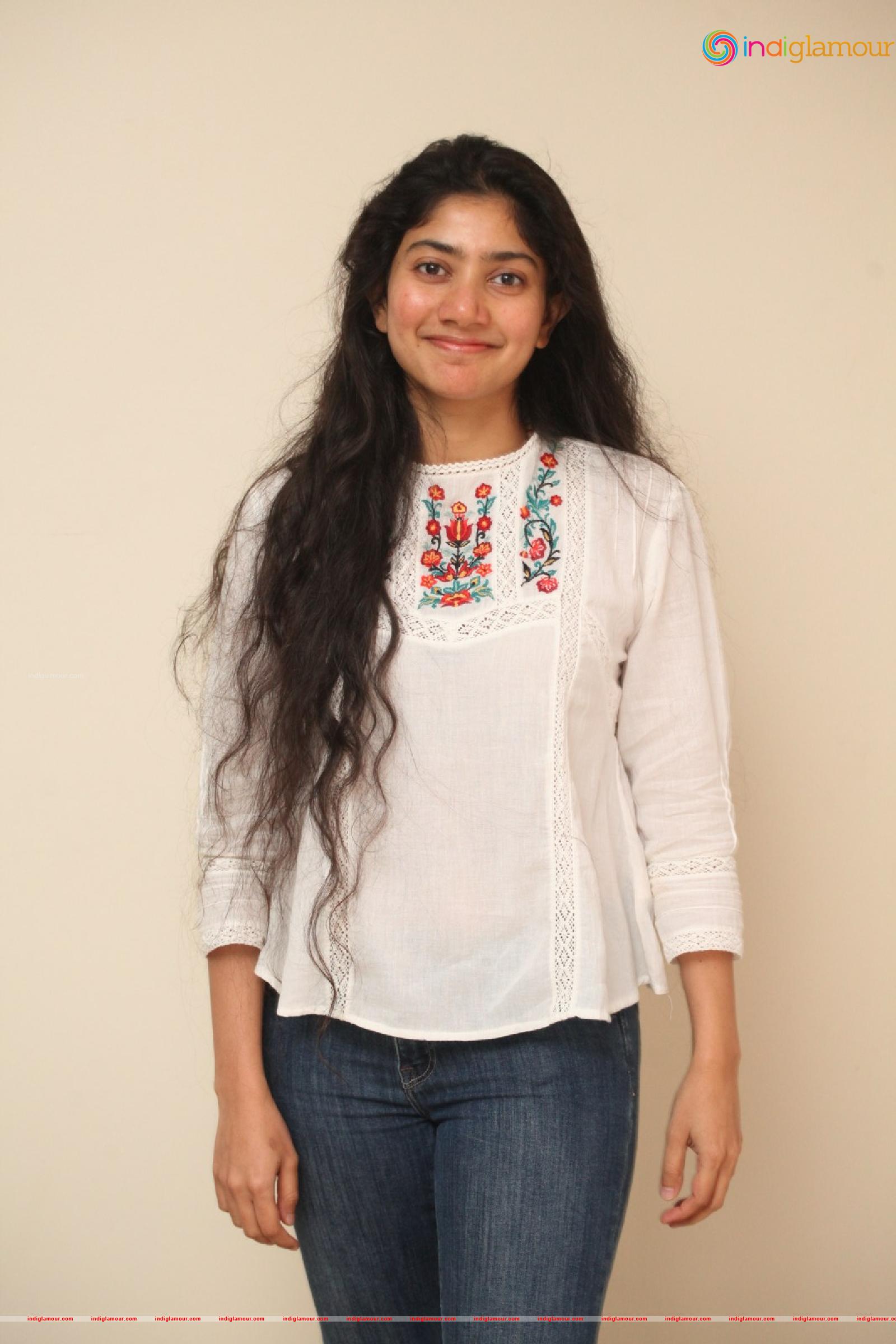Sai Pallavi Actress hd photo