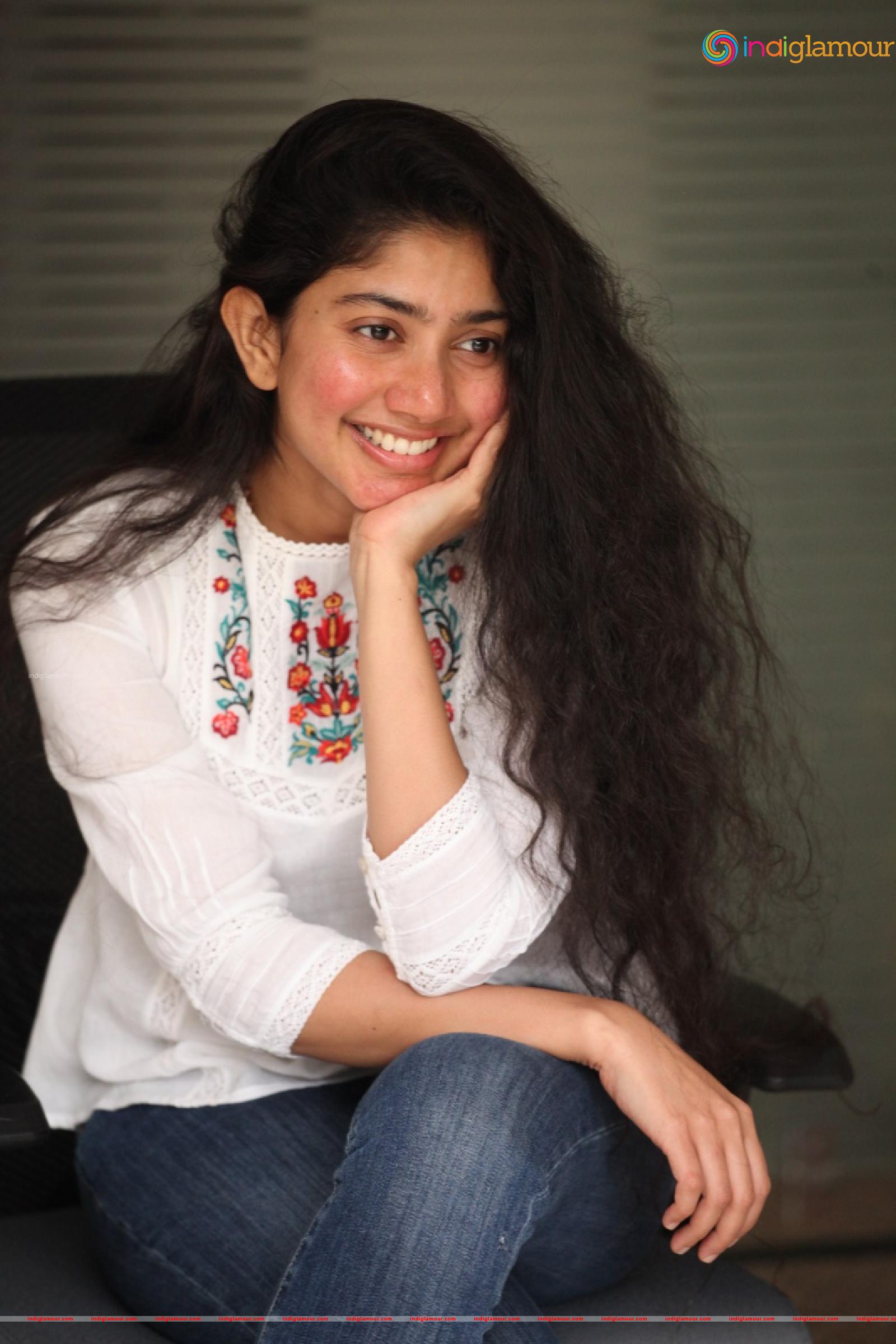 Sai Pallavi Actress hd photo