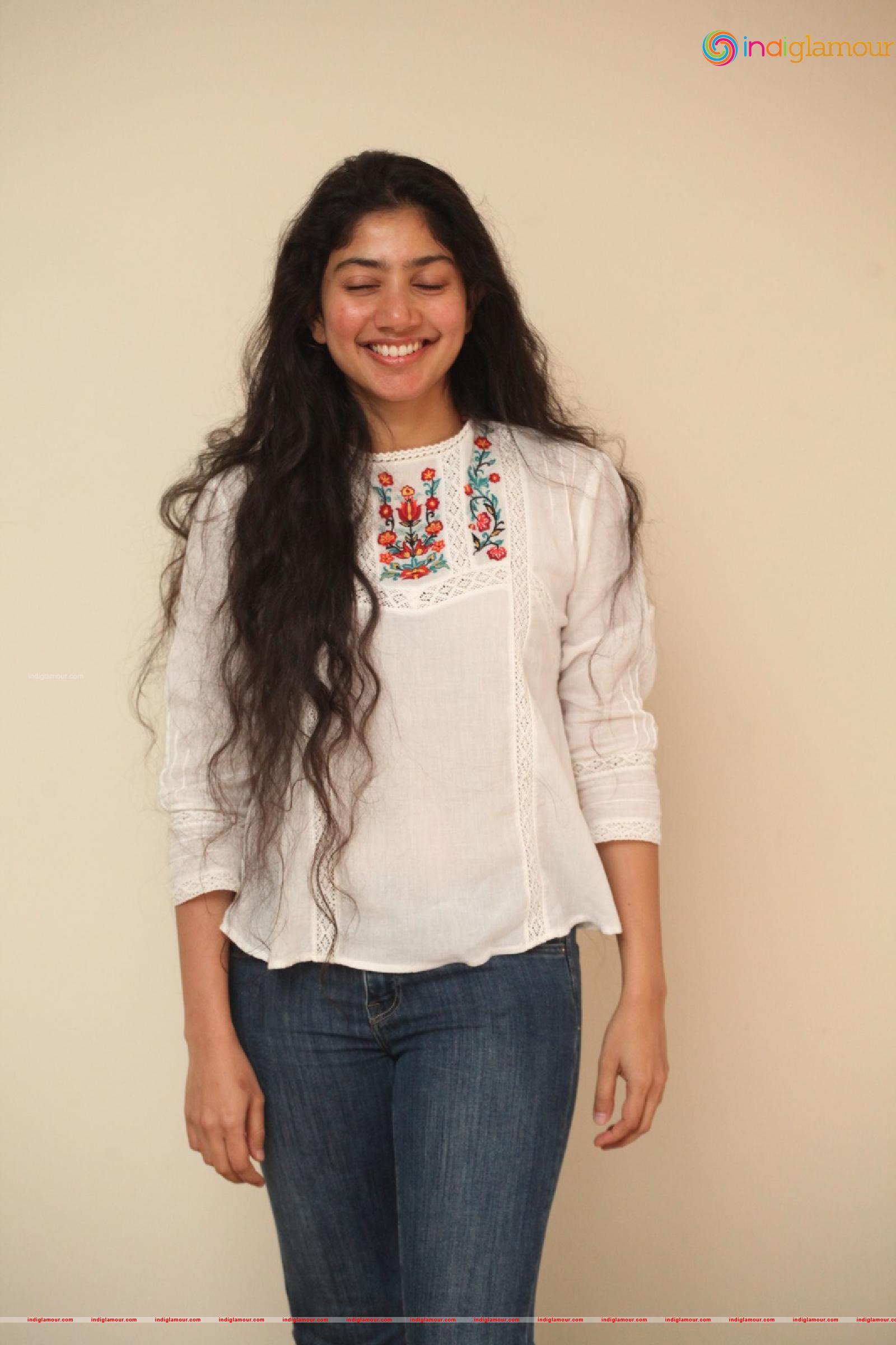 Sai Pallavi Actress hd photo