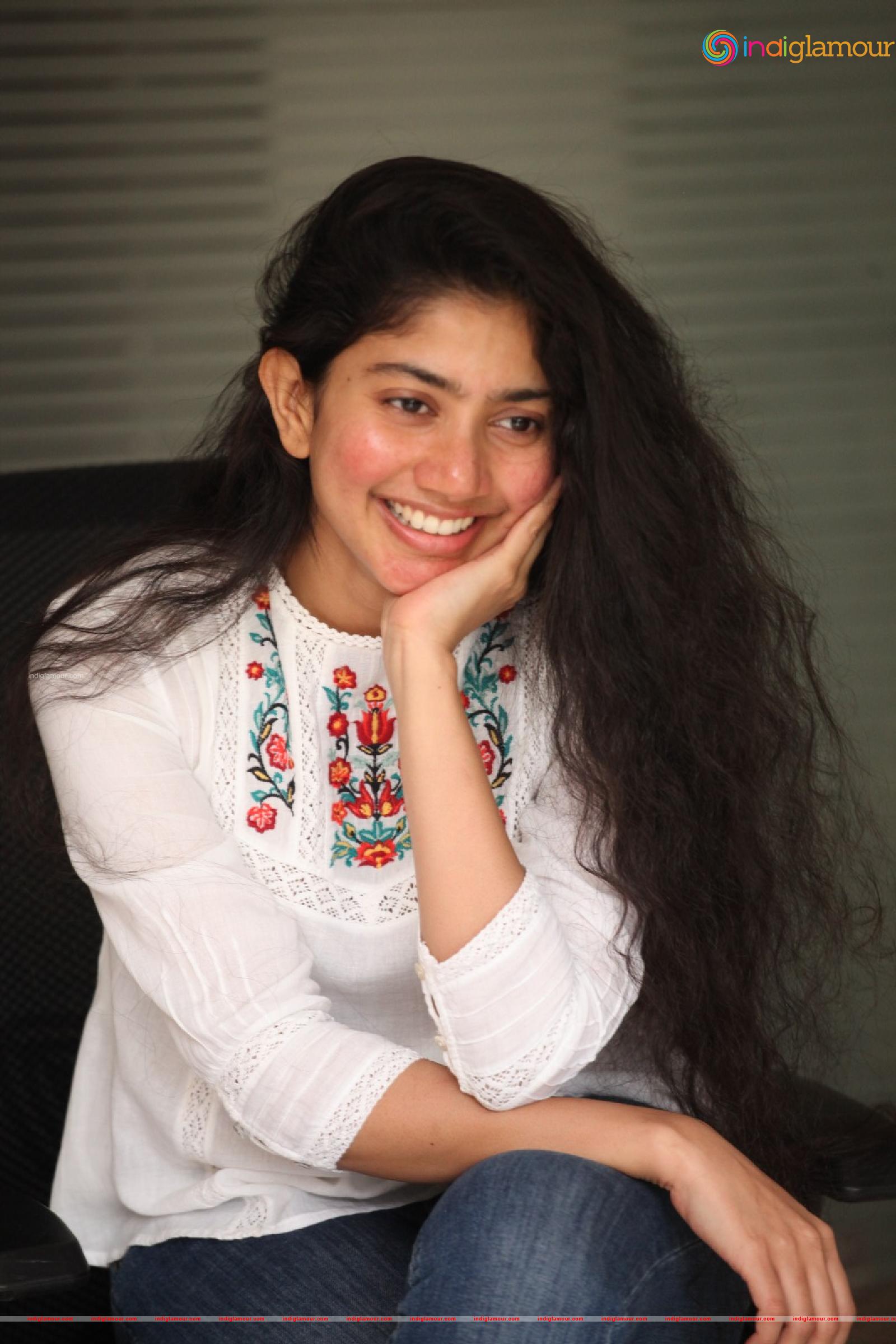 Sai Pallavi Actress hd photo