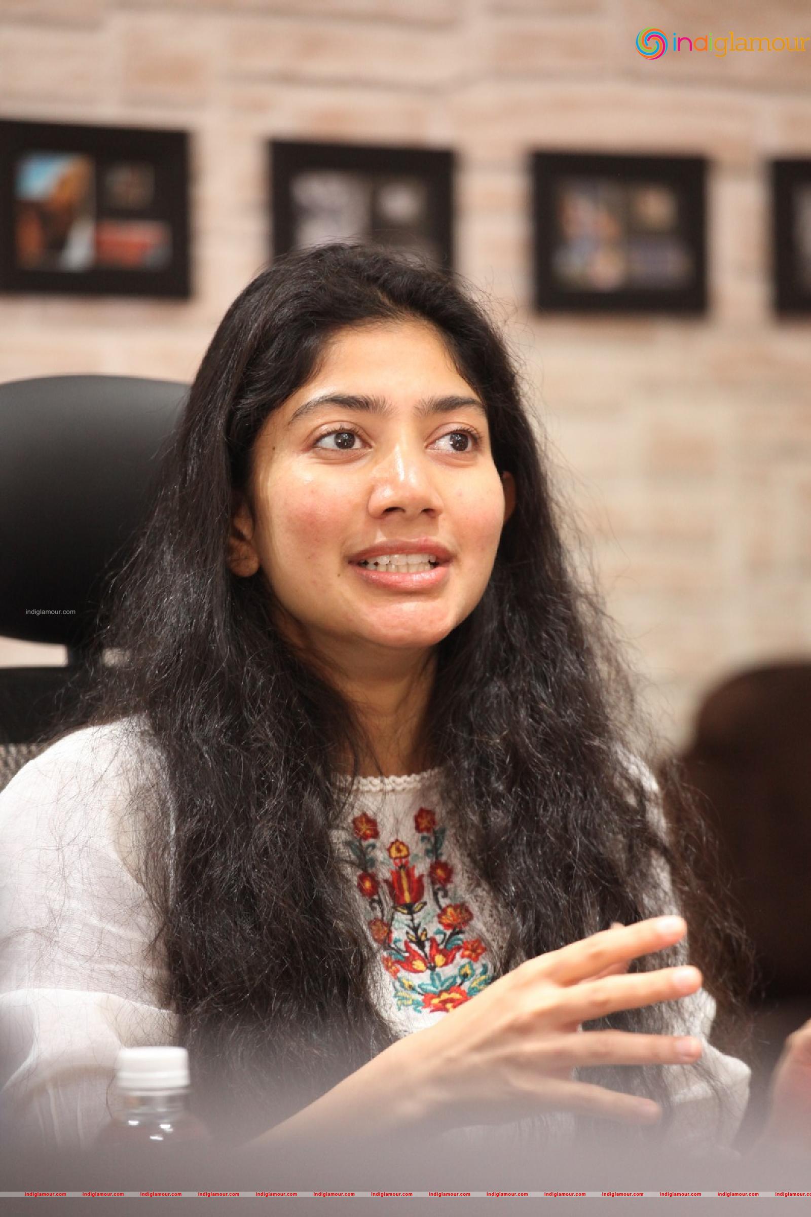 Sai Pallavi Actress hd photo