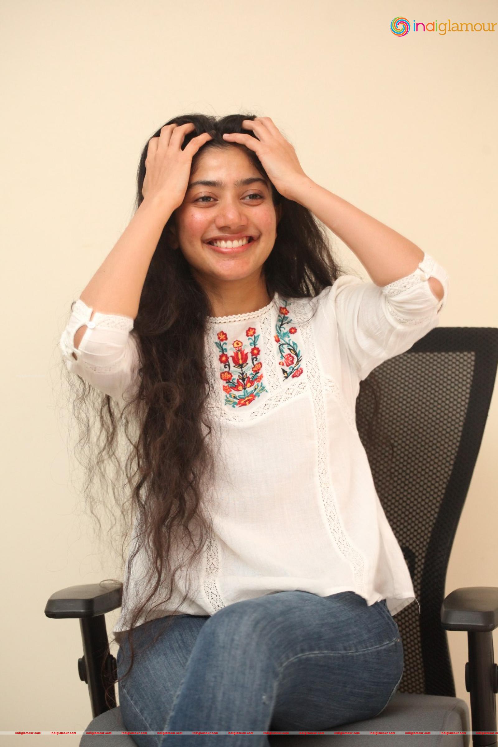 Sai Pallavi Actress hd photo