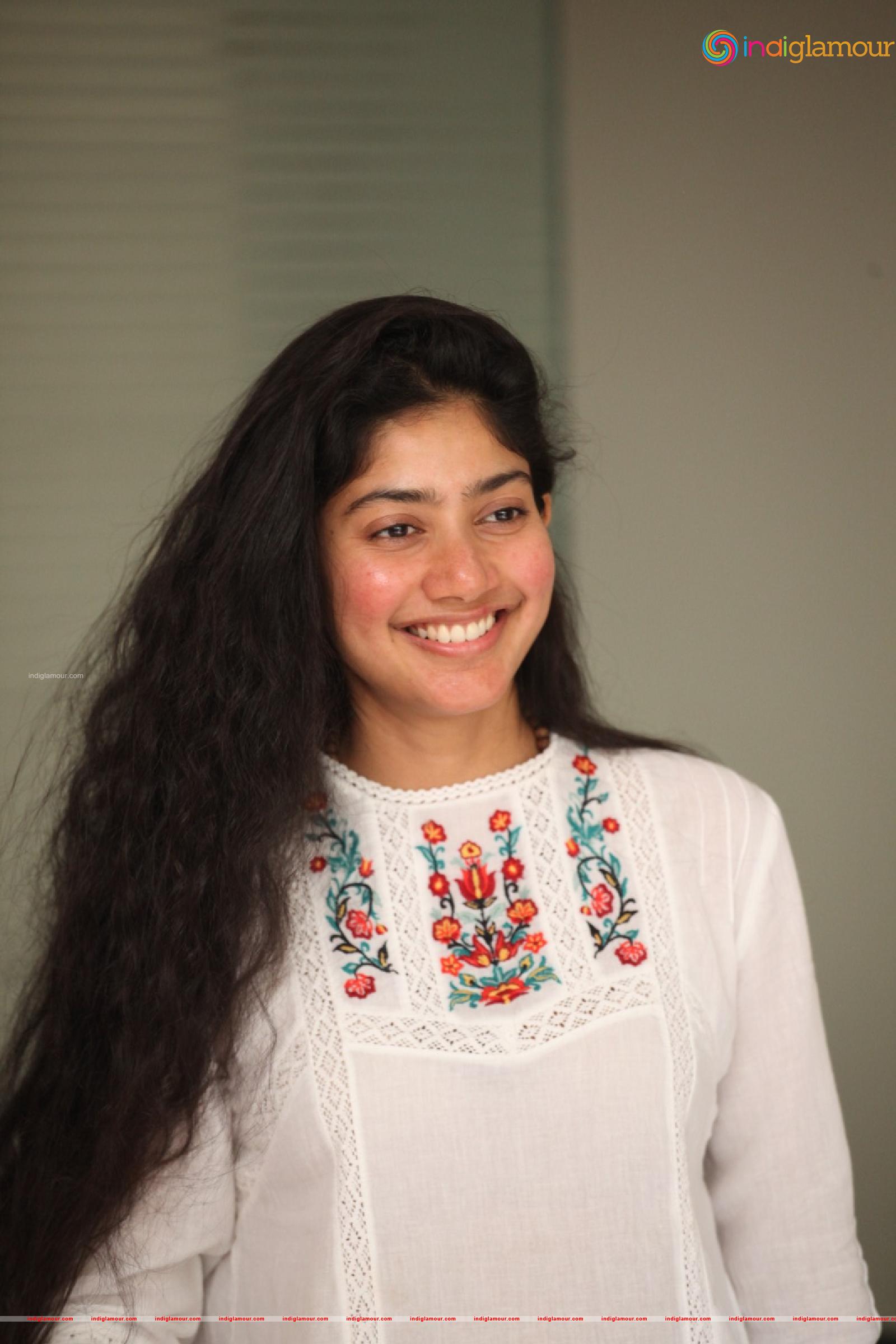 Sai Pallavi Actress hd photo