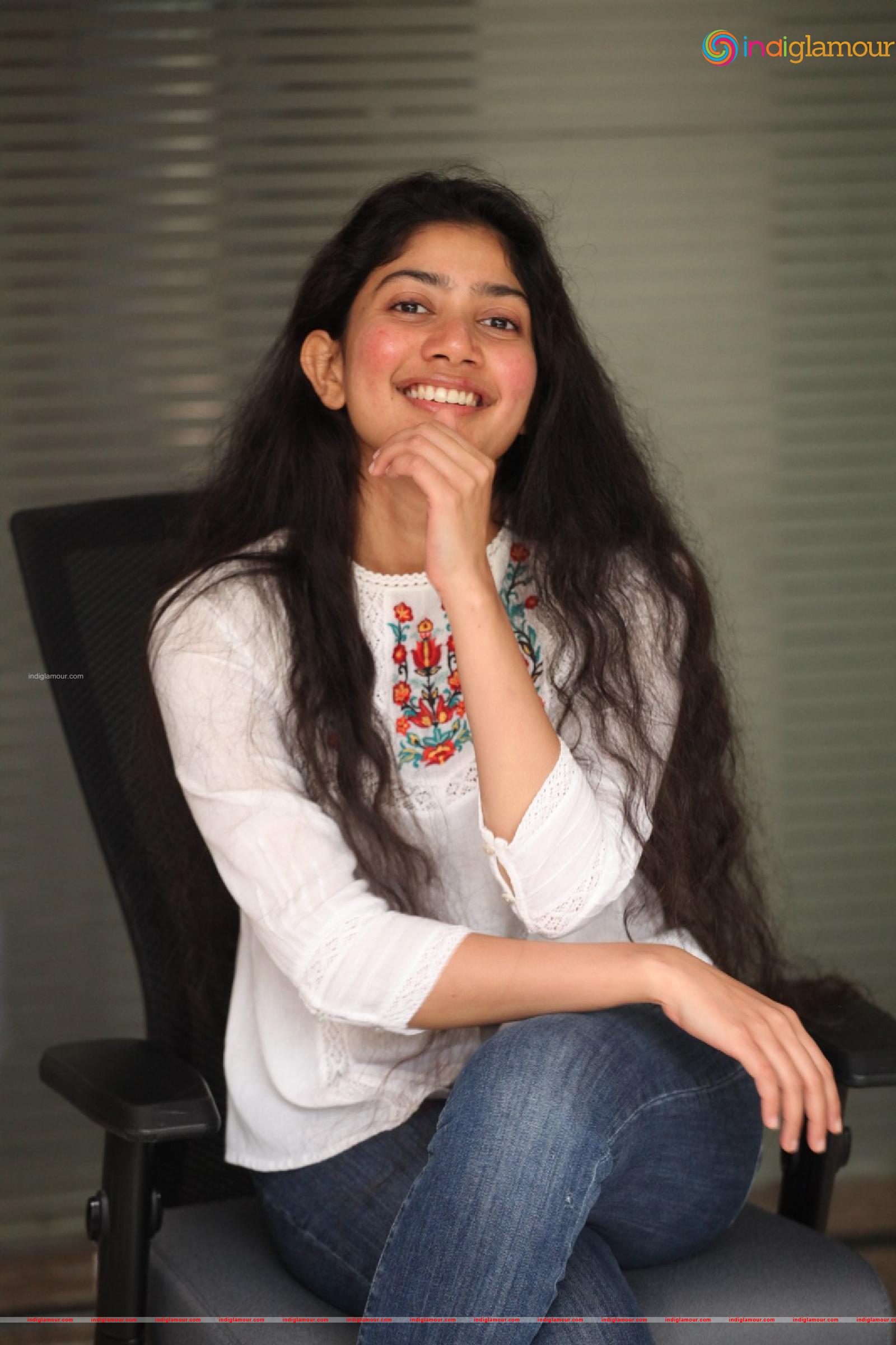 Sai Pallavi Actress hd photo