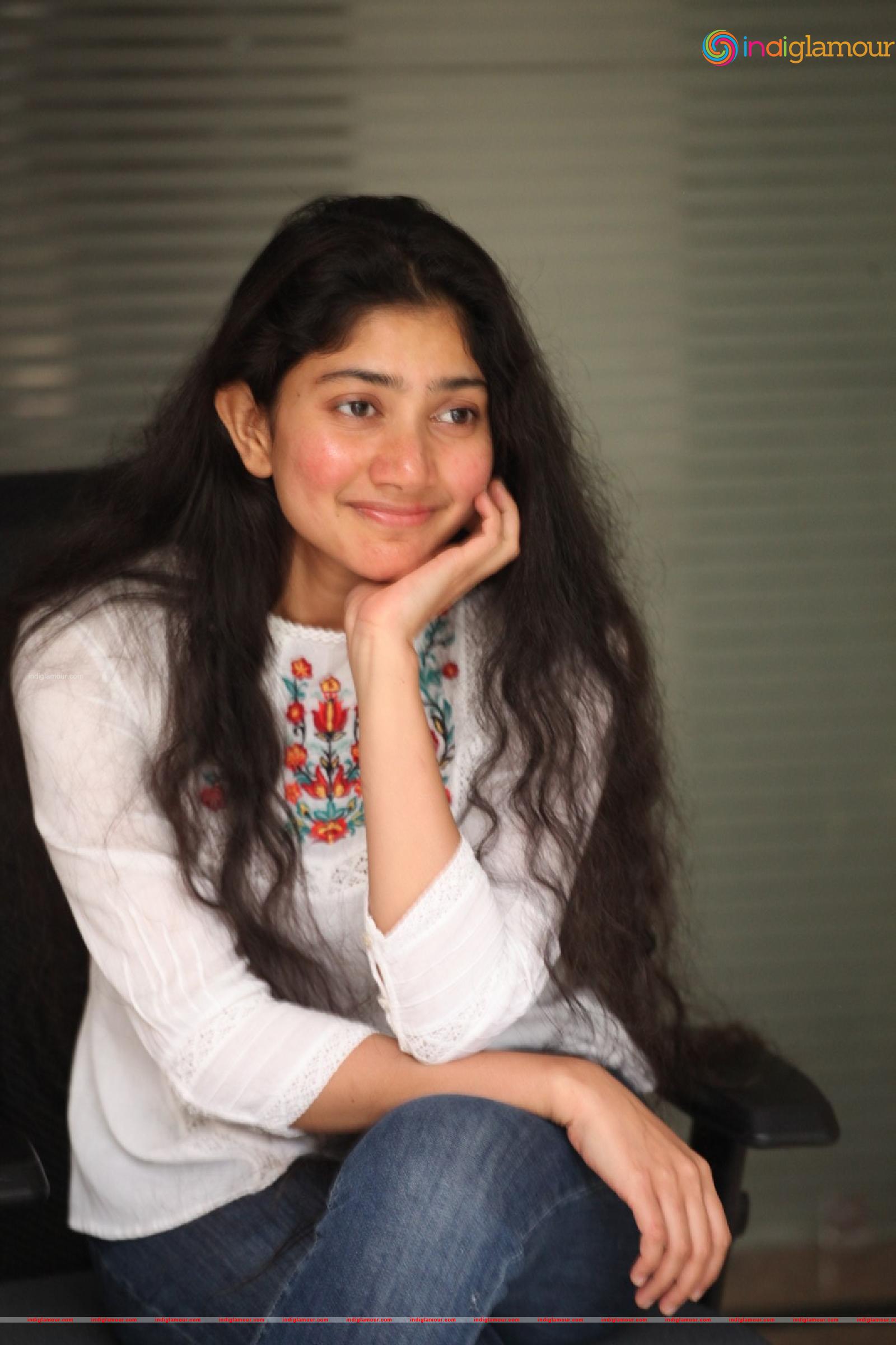 Sai Pallavi Actress hd photo