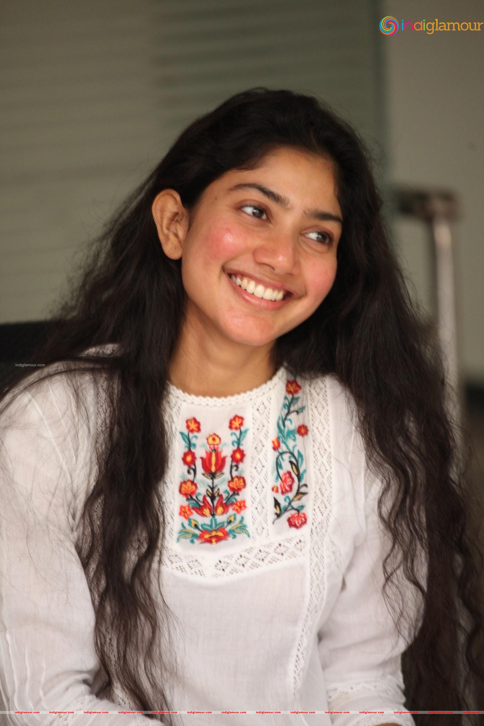 Sai Pallavi Actress hd photo