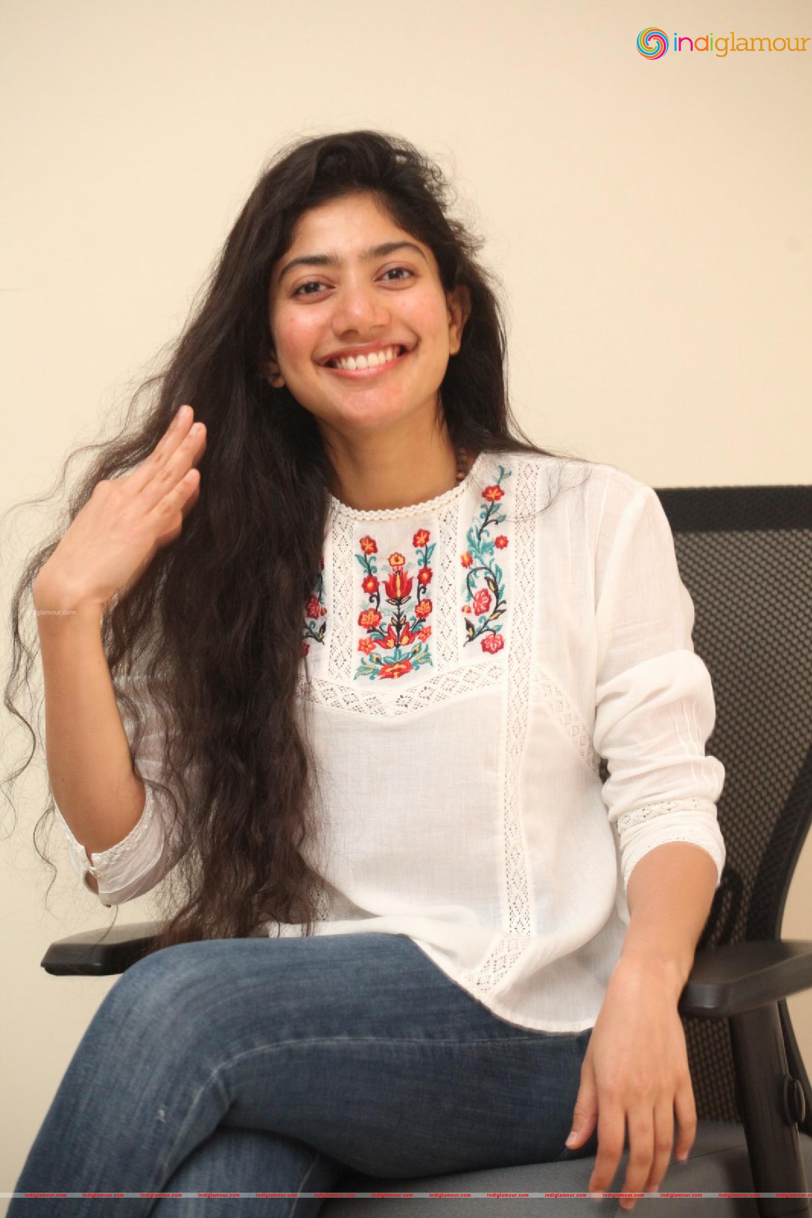 Sai Pallavi Actress hd photo