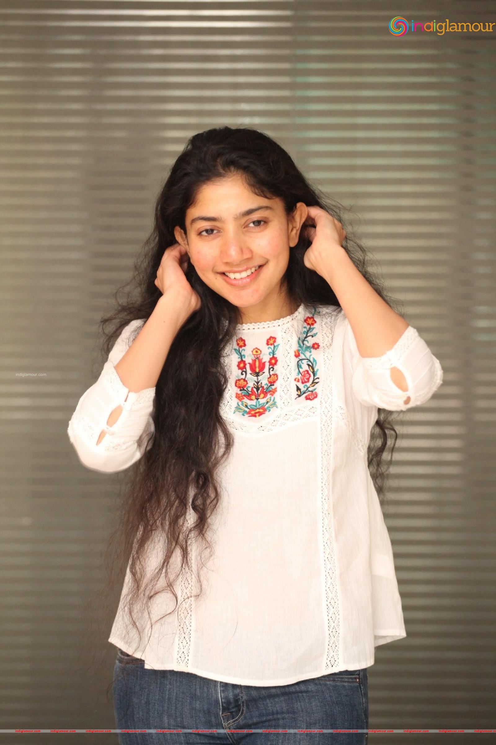 Sai Pallavi Actress hd photo