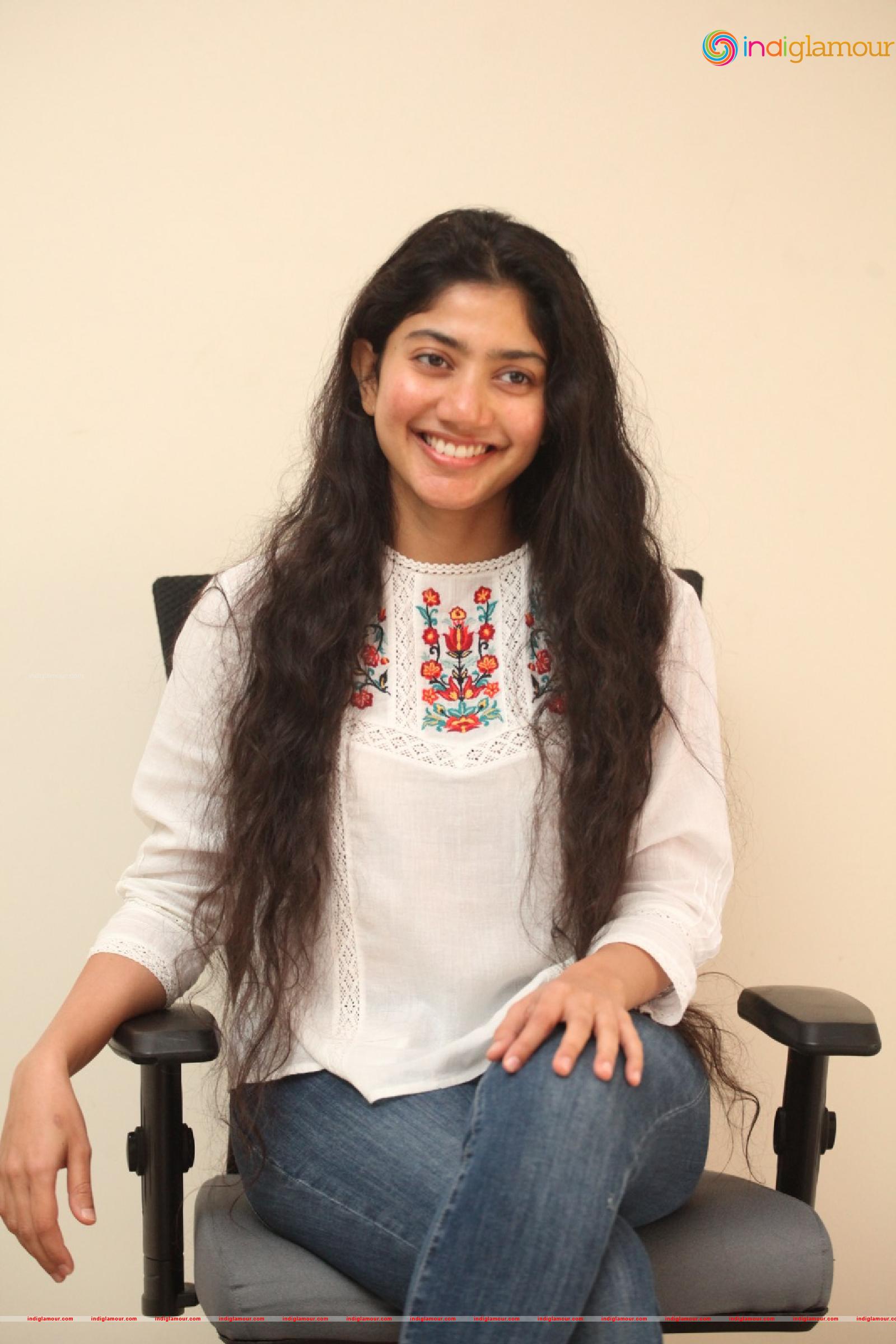 Sai Pallavi Actress hd photo