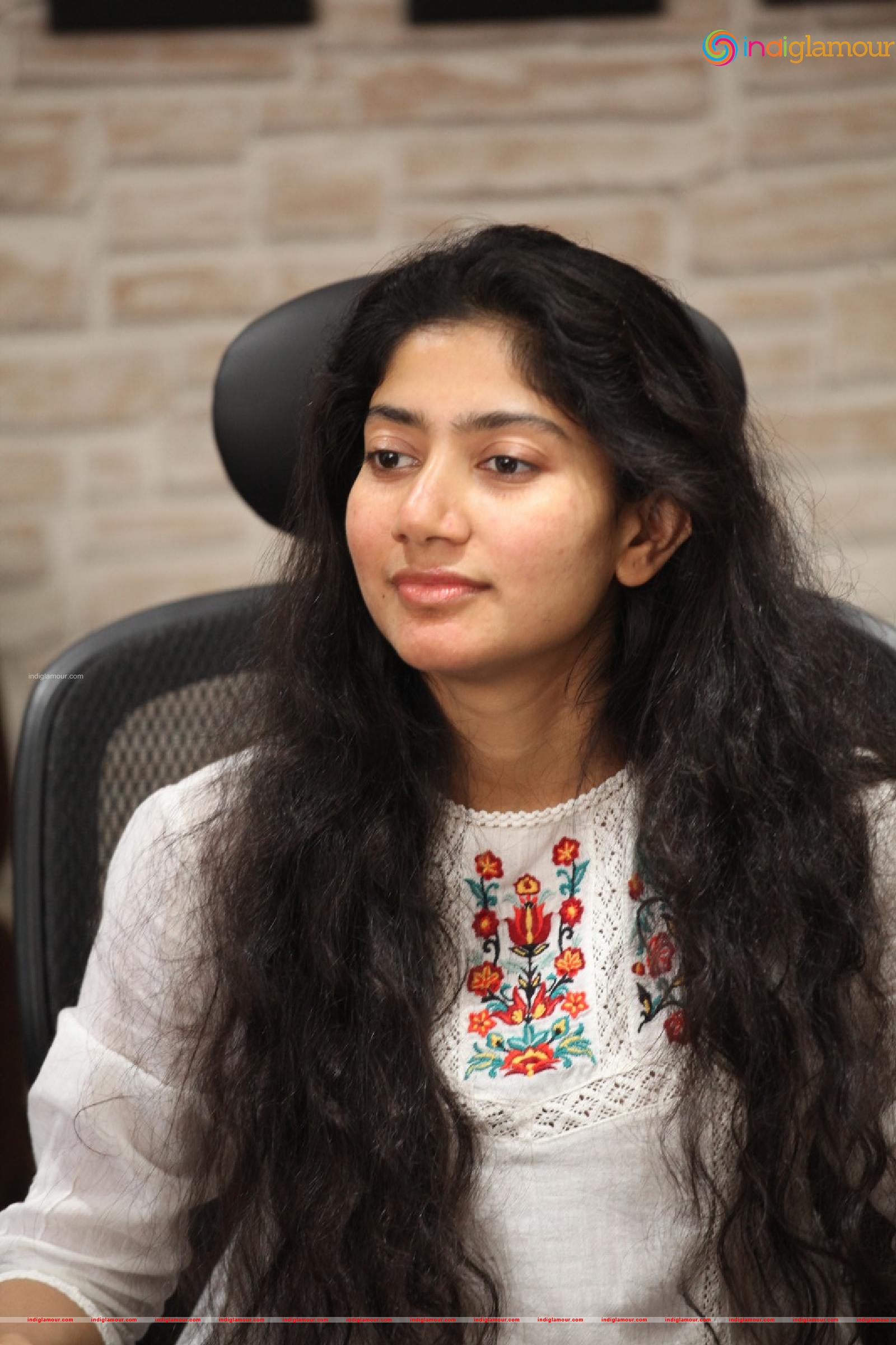 Sai Pallavi Actress hd photo