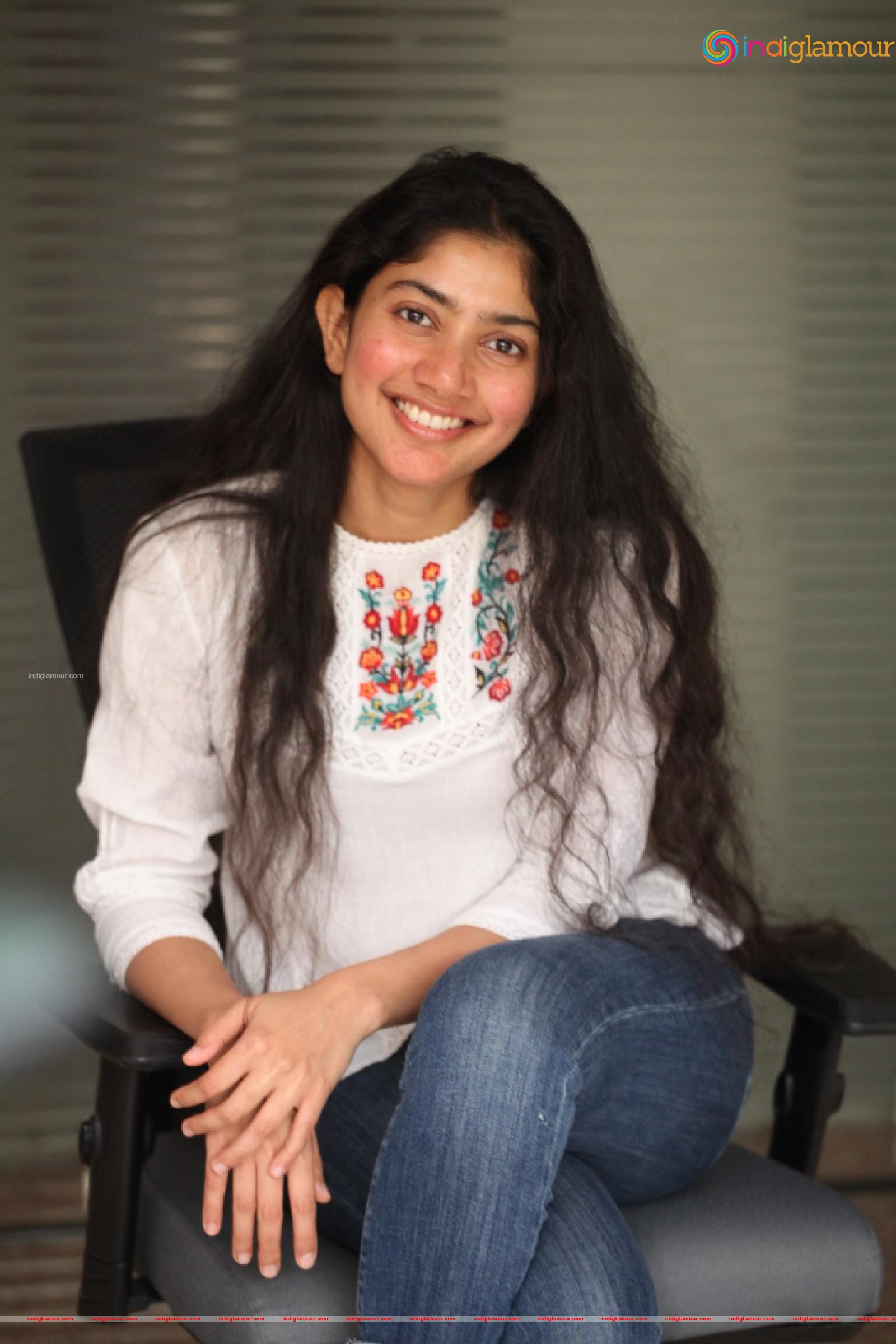 Sai Pallavi Actress hd photo