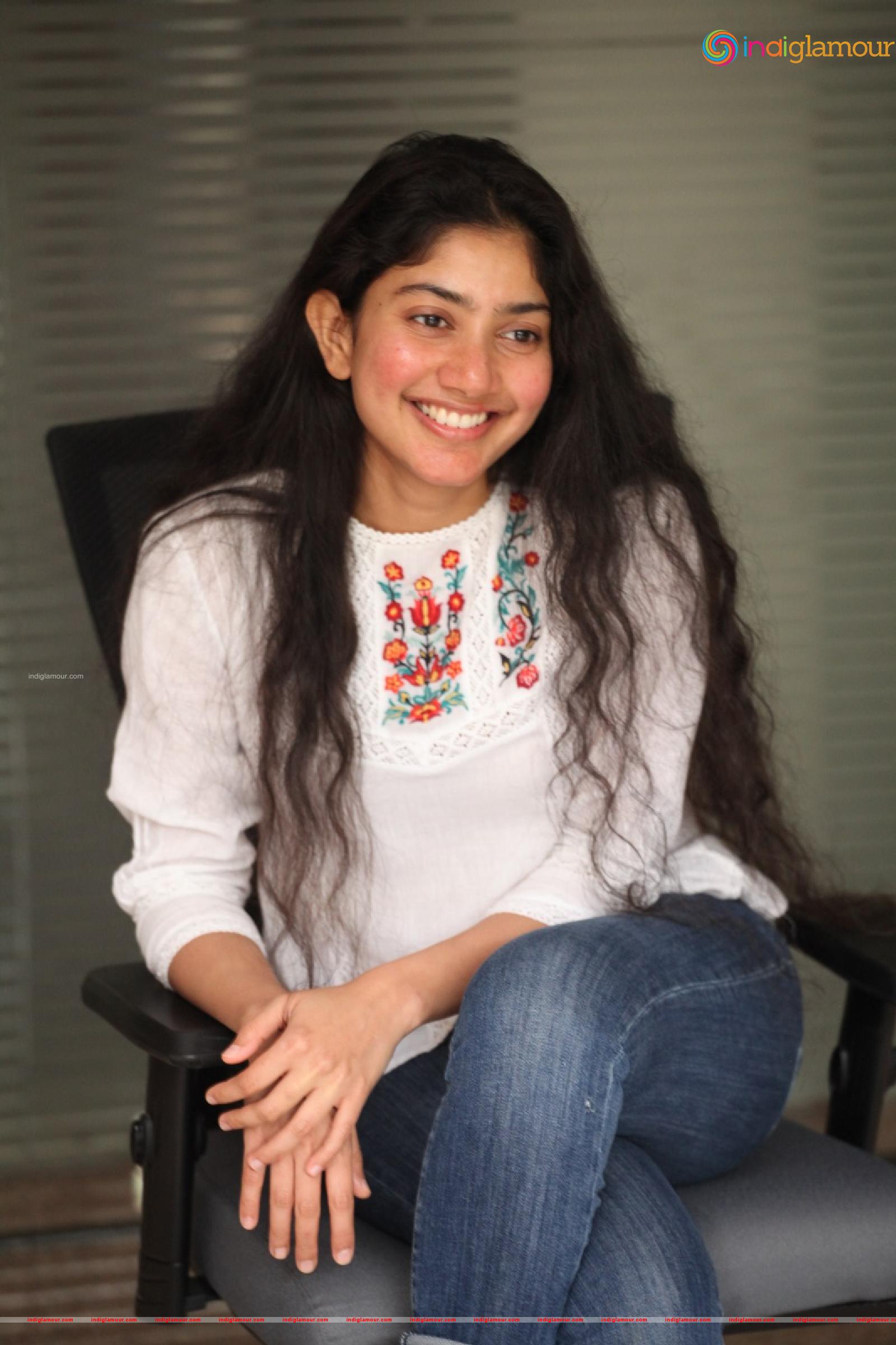 Sai Pallavi Actress hd photo