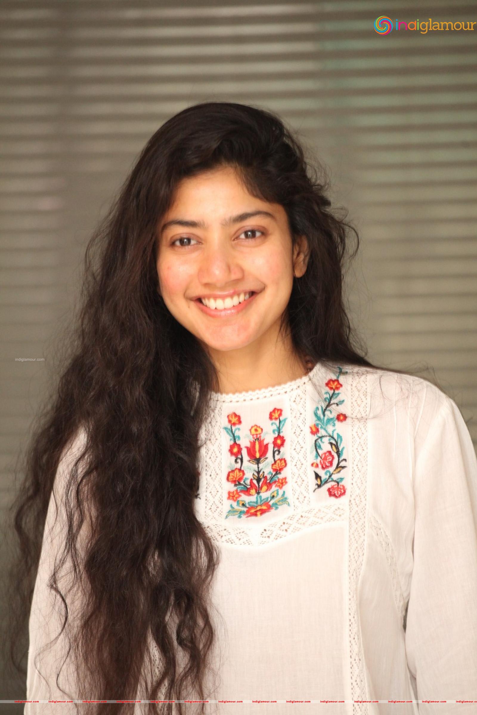 Sai Pallavi Actress hd photo