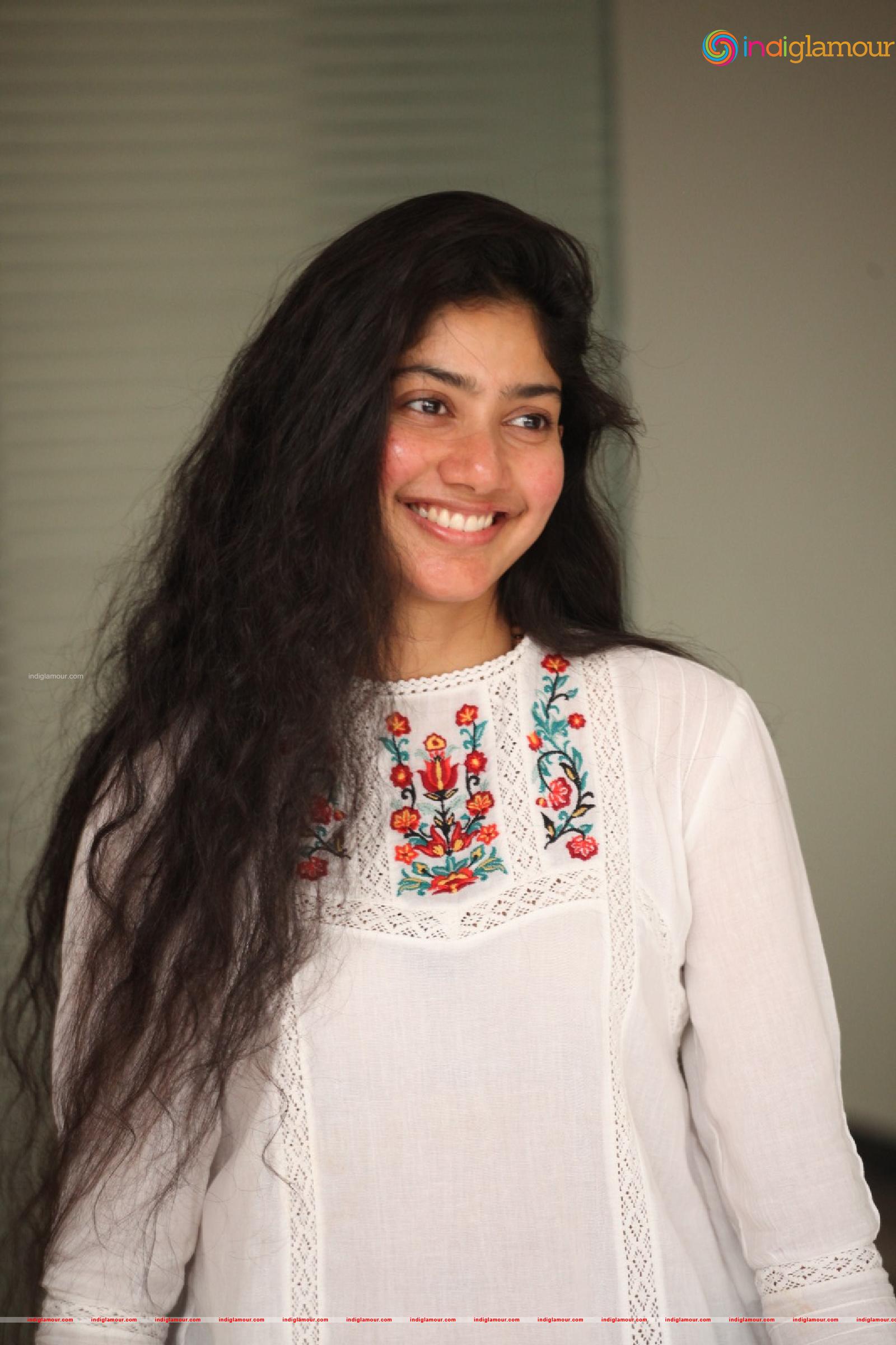 Sai Pallavi Actress hd photo