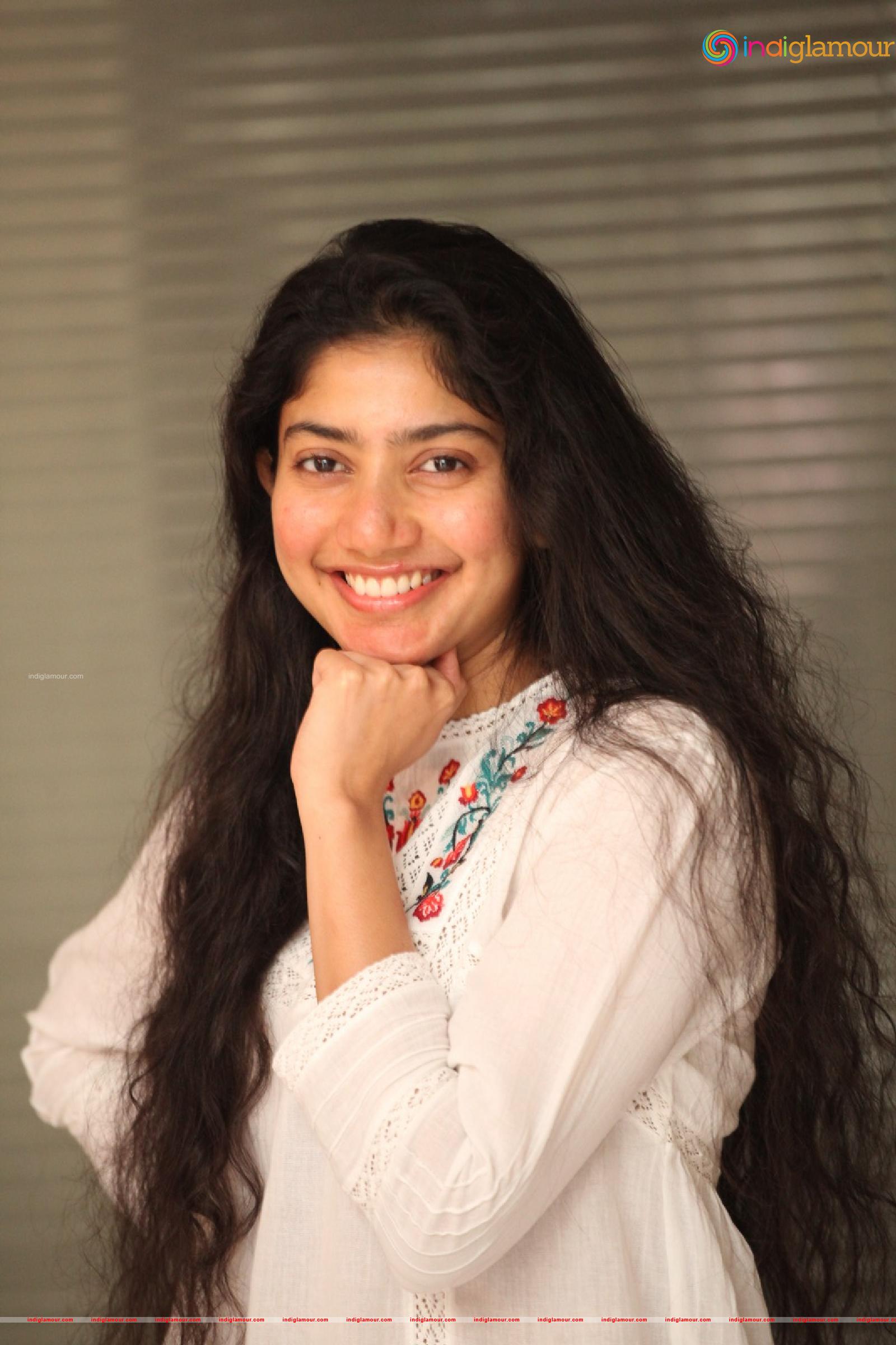 Sai Pallavi Actress hd photo