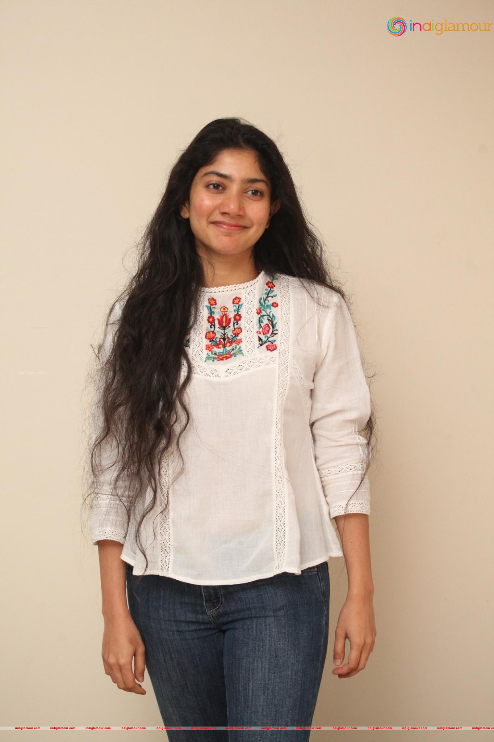 Sai Pallavi Actress hd photo